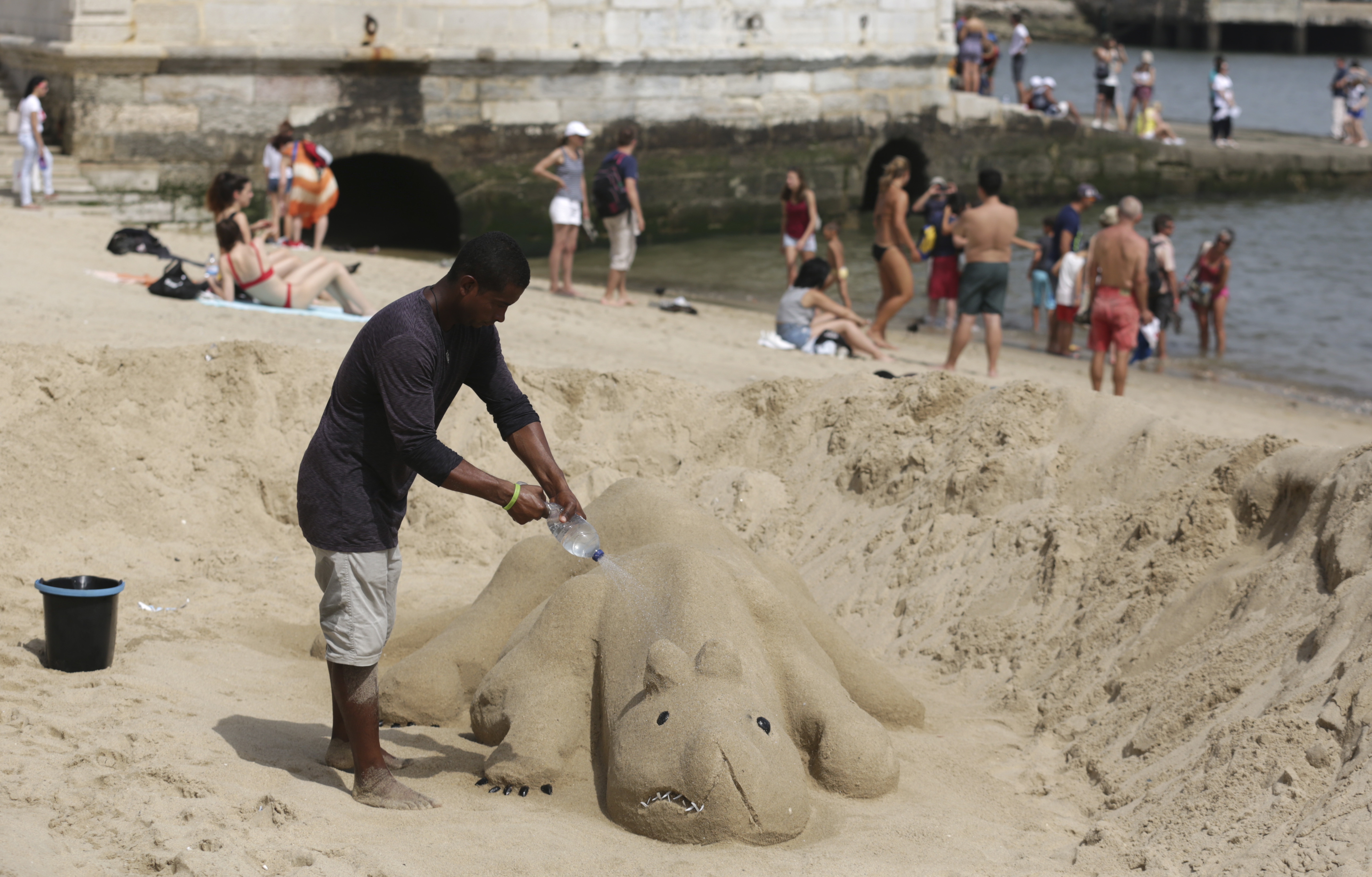 Hot, dusty and on fire: Portugal's heatwave breaks records