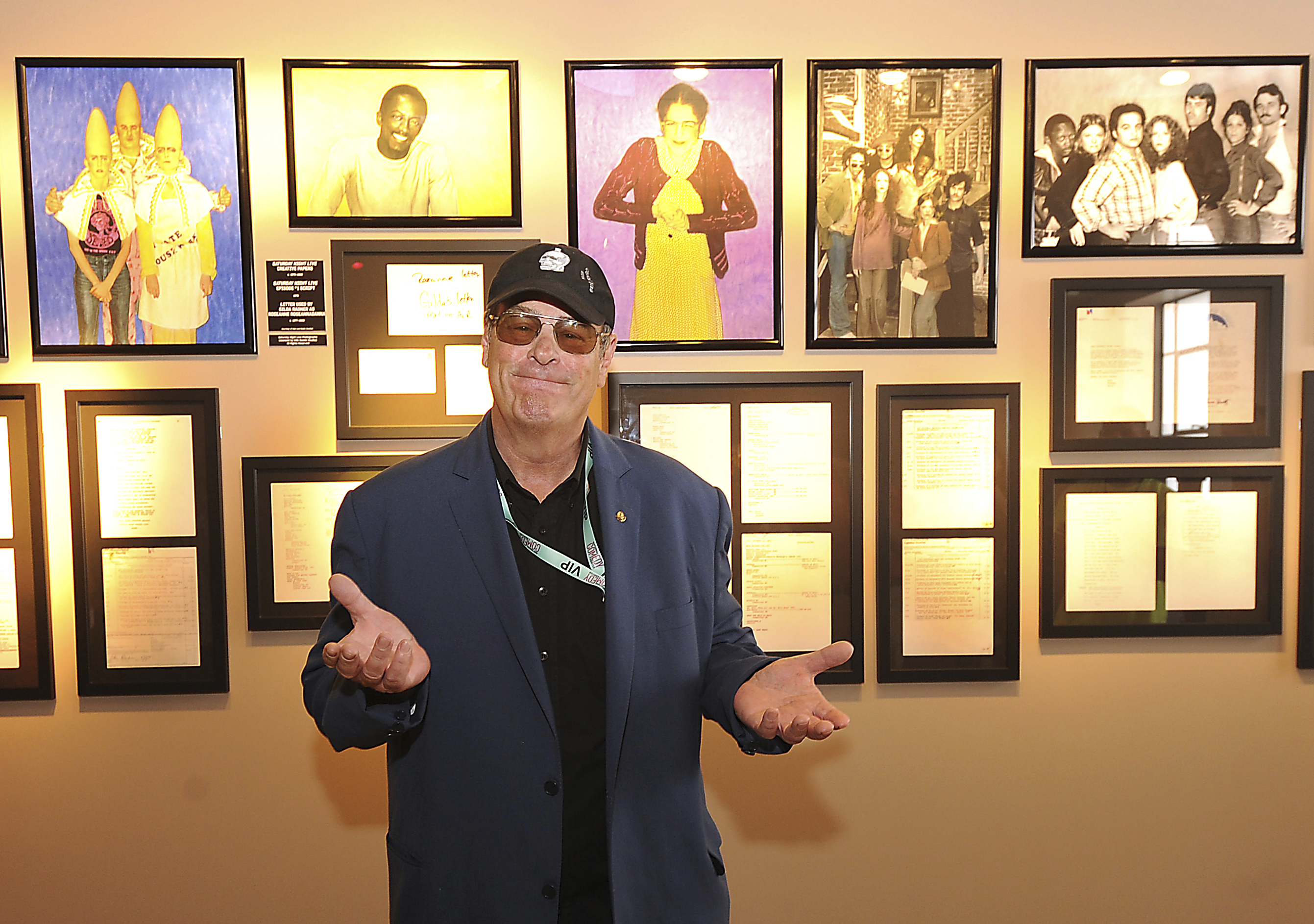 Aykroyd delivers motorcycle to National Comedy Center