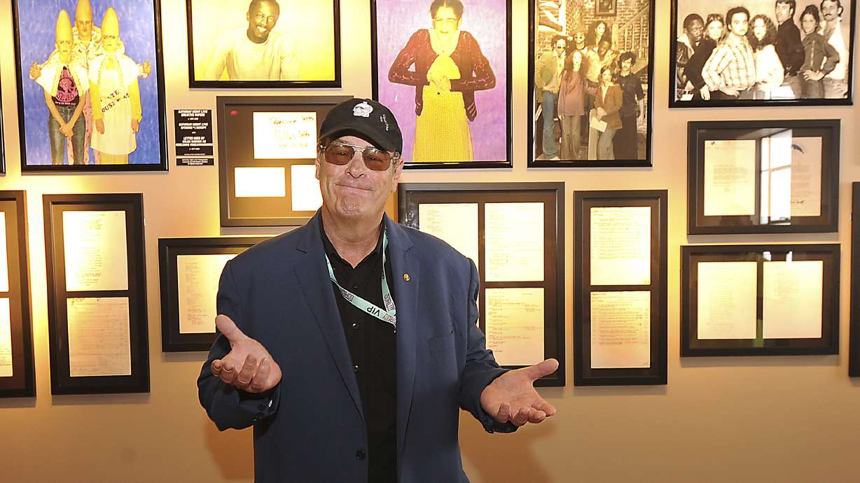 Aykroyd delivers motorcycle to National Comedy Center