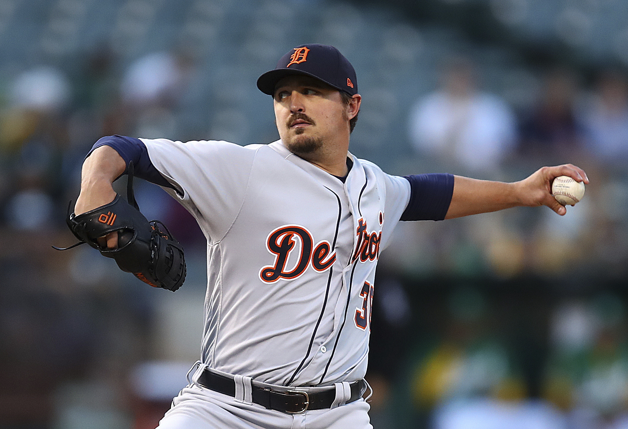 Laureano's first major league hit in debut lifts A's in 13