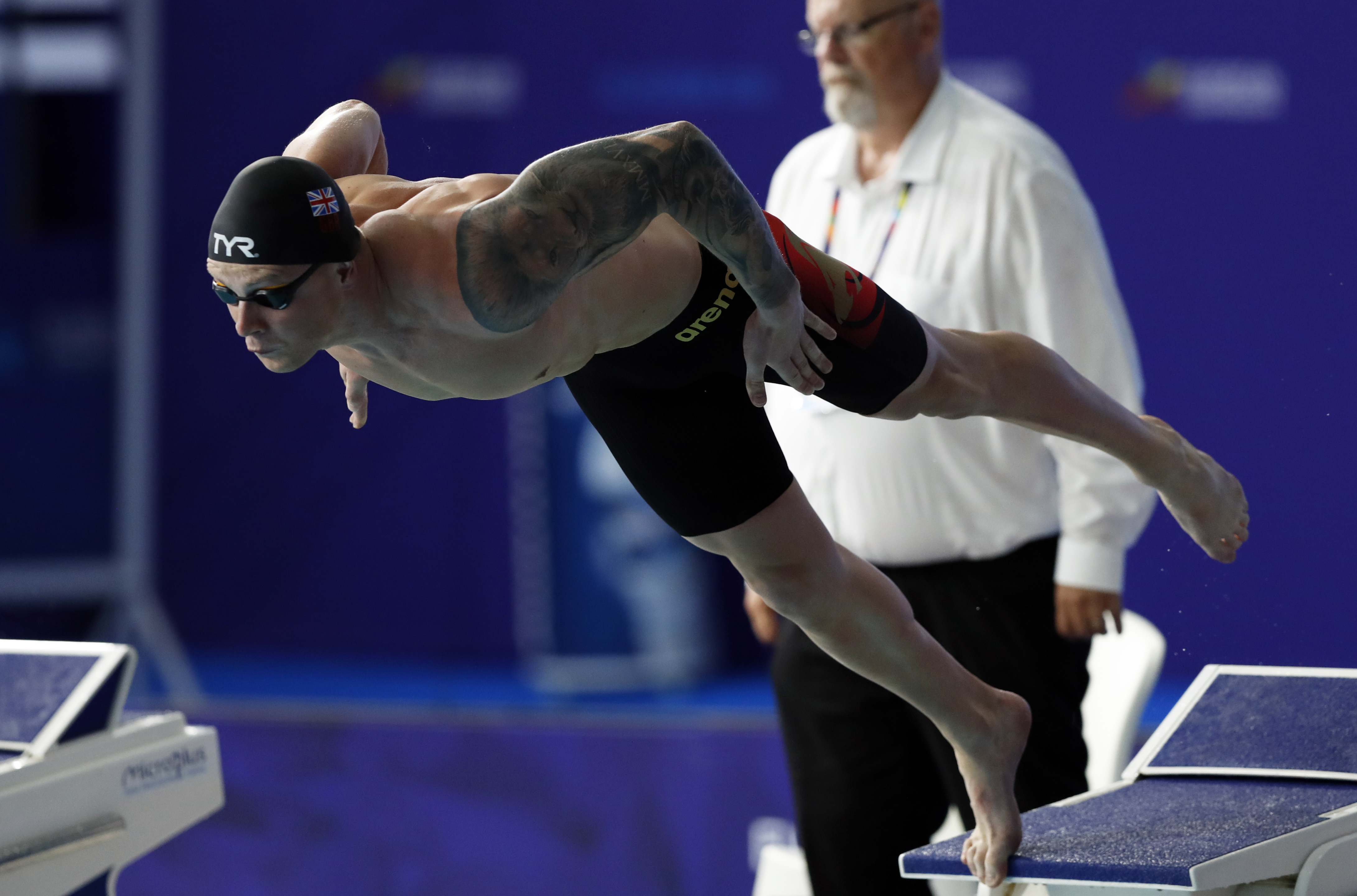 Peaty shaves 0.13 off of own 100m breaststroke world record