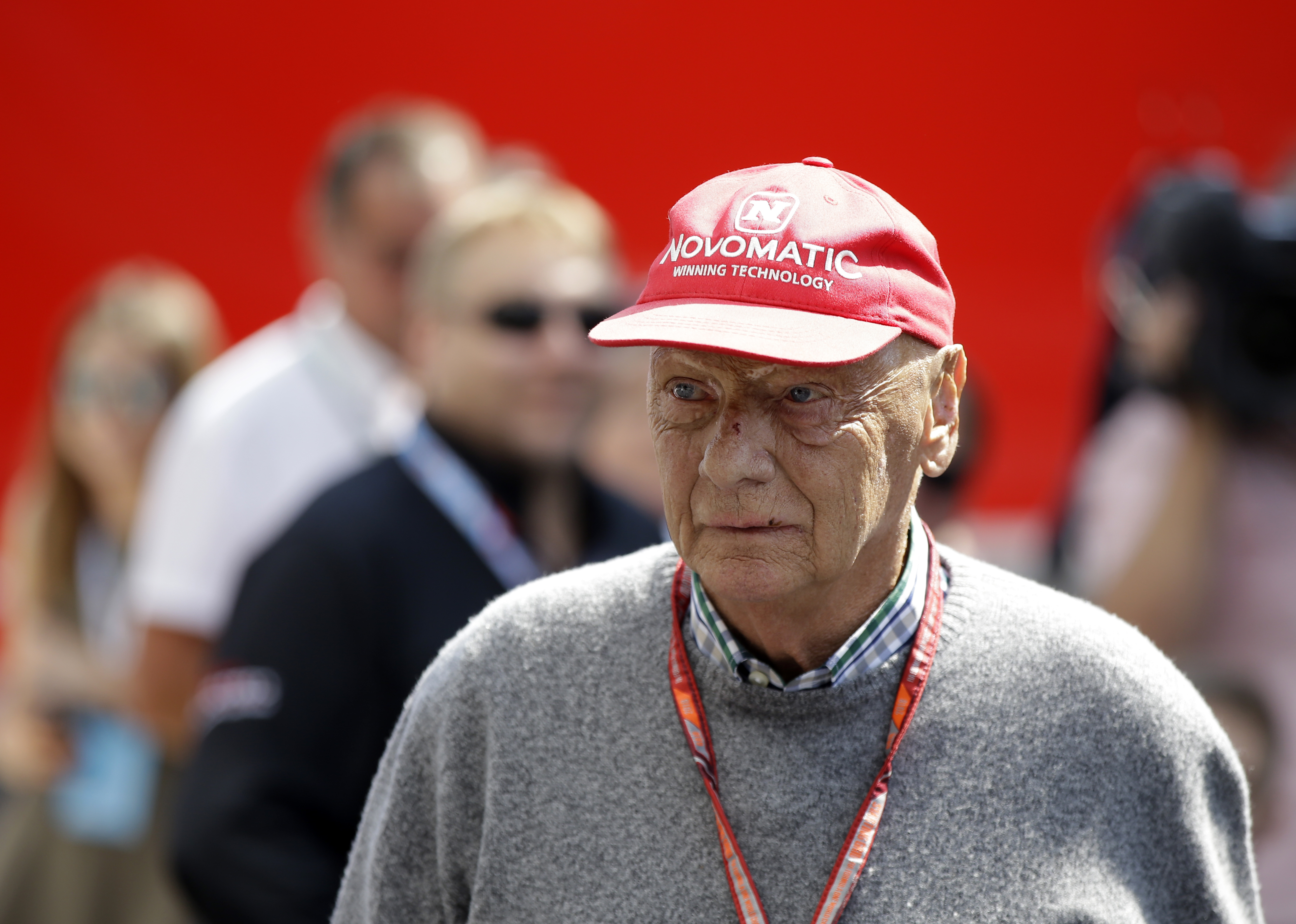 Hospital: Niki Lauda recovering well after lung transplant