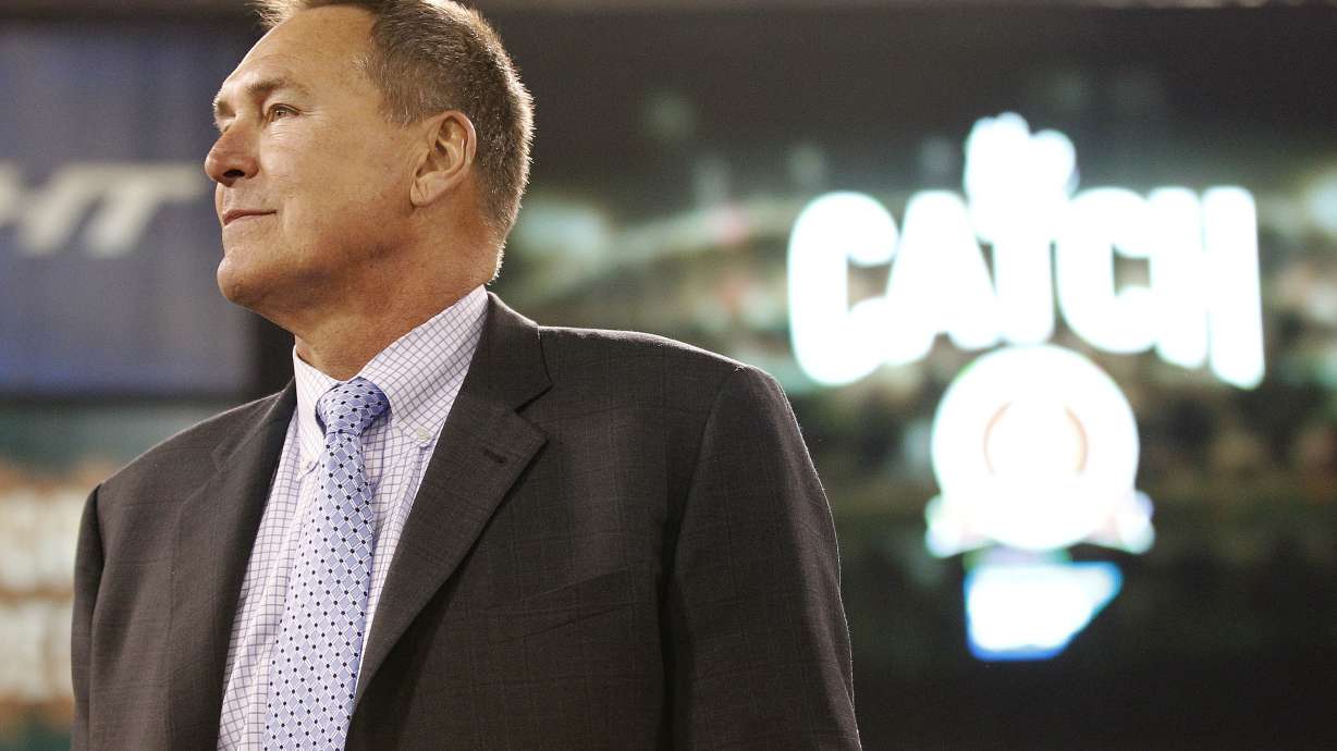 49ers to honor Dwight Clark with season-long celebration