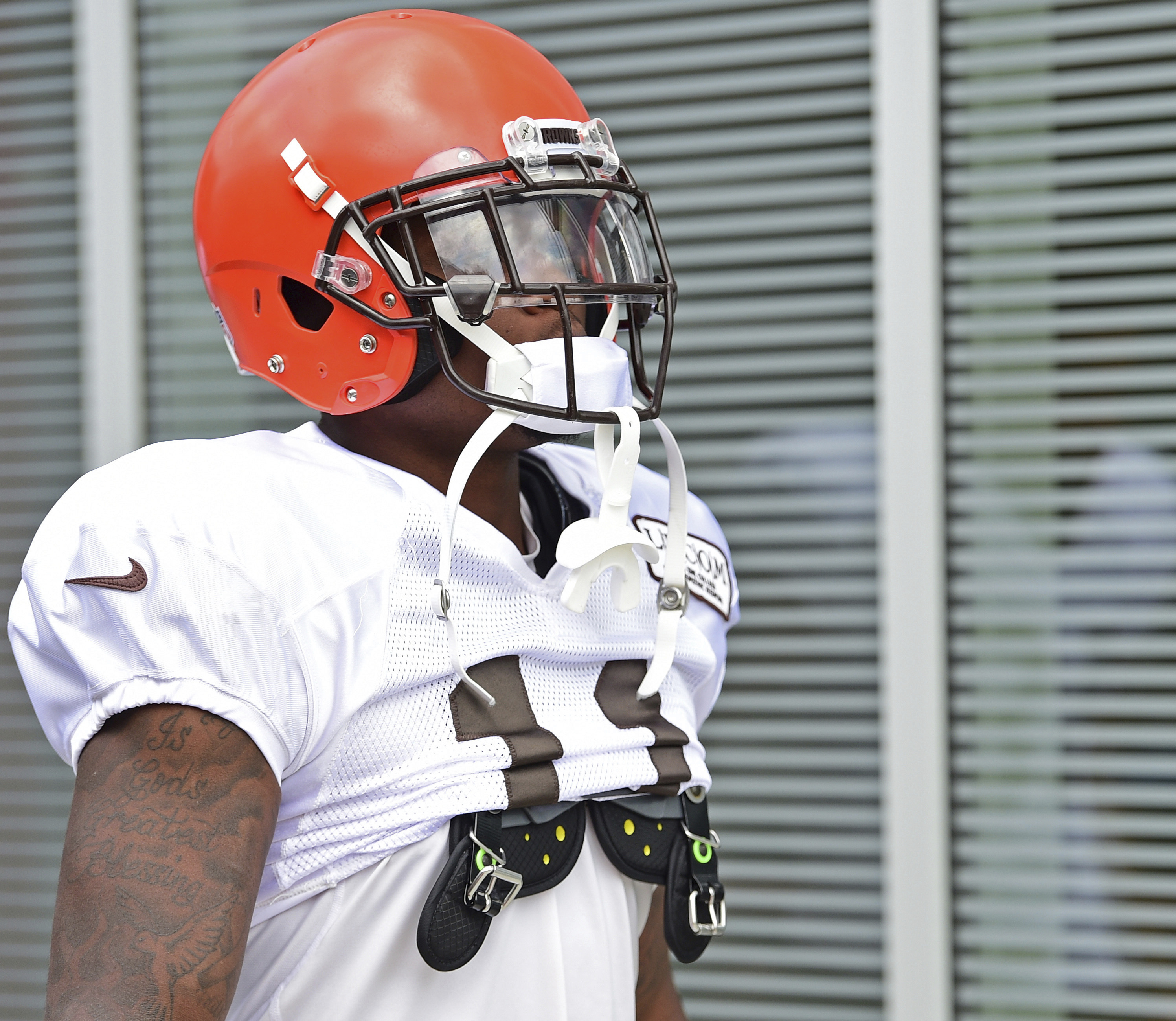 Browns rookie WR Callaway had bullets, gun part in car