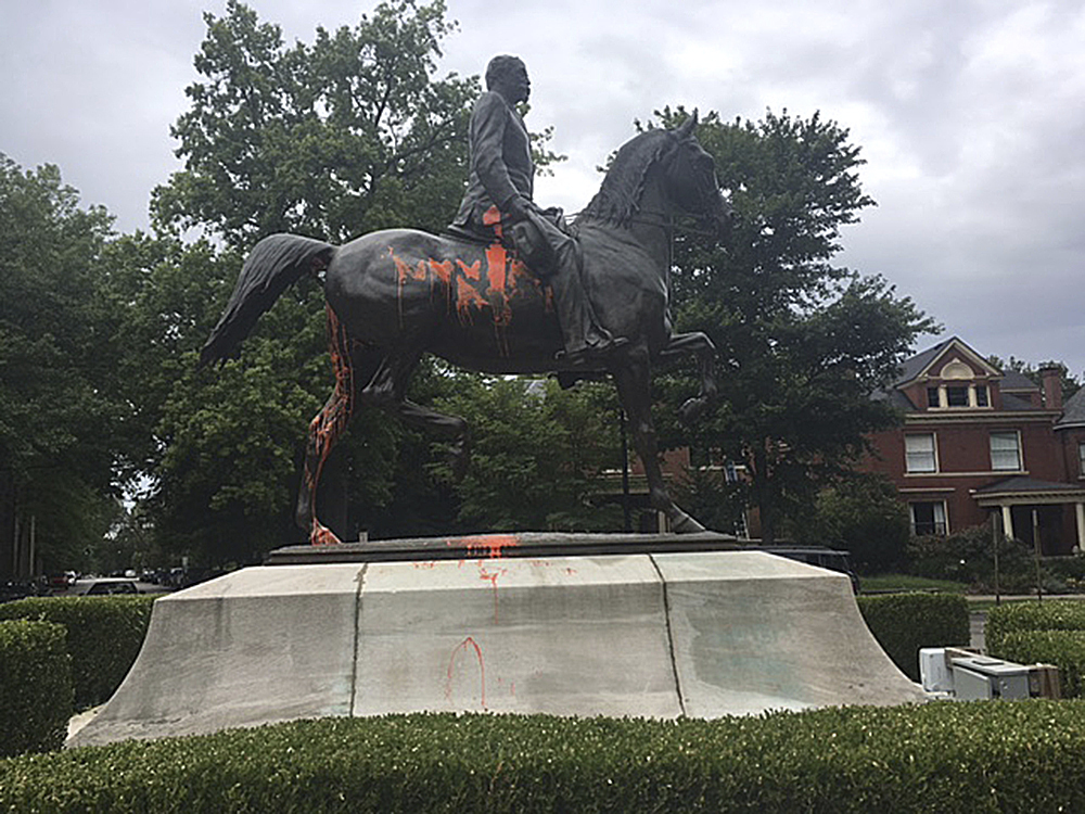 Kentucky city to move statues honoring Confederate, nativist