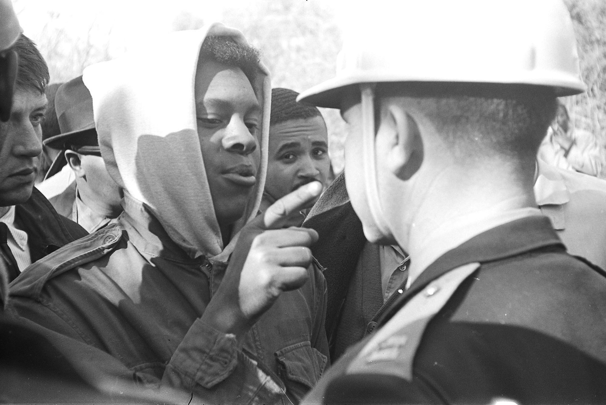 History shared but unreconciled in city's Confederate statue