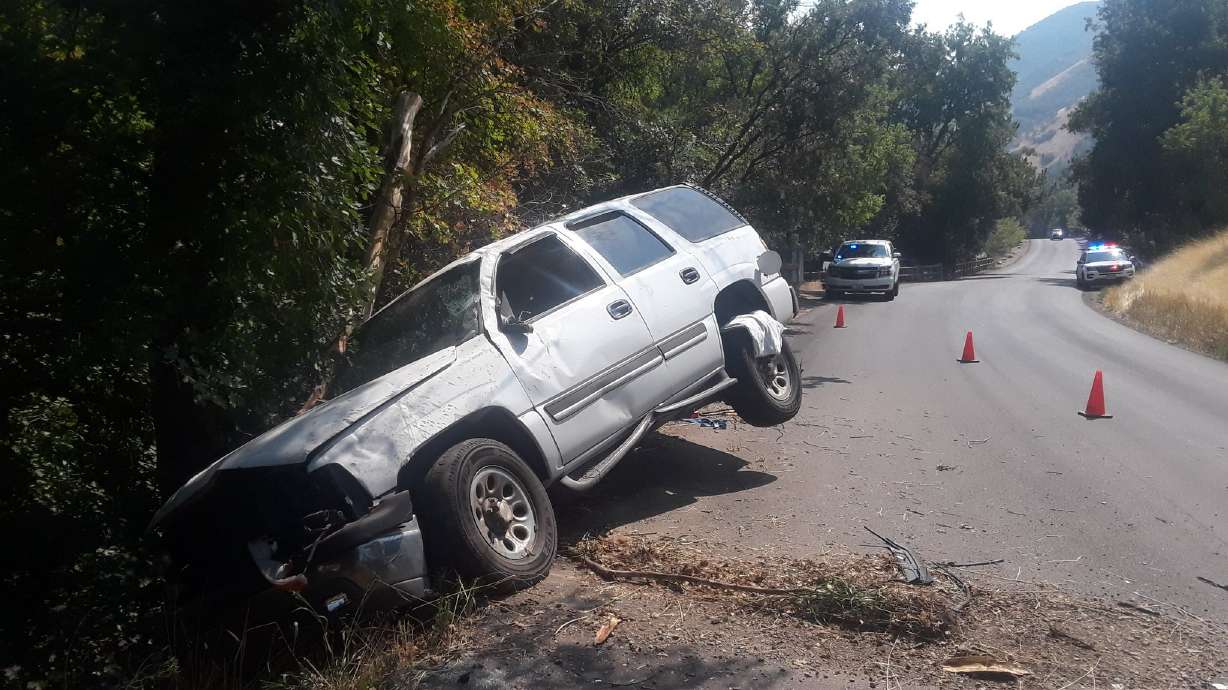 Utah County woman dies after rollover crash in Hobble Creek Canyon