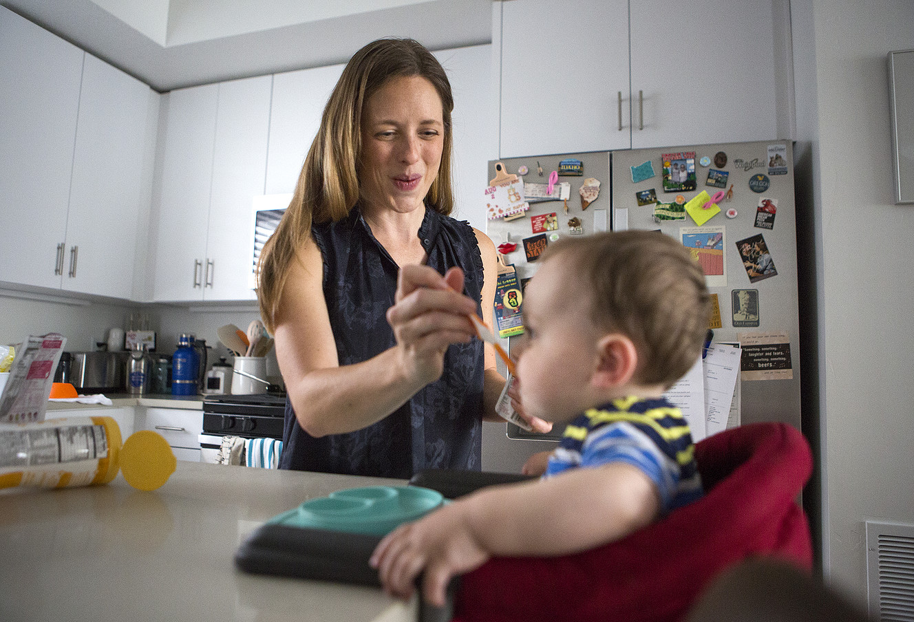 U. study: C-sections rarer for new moms induced at 39 weeks