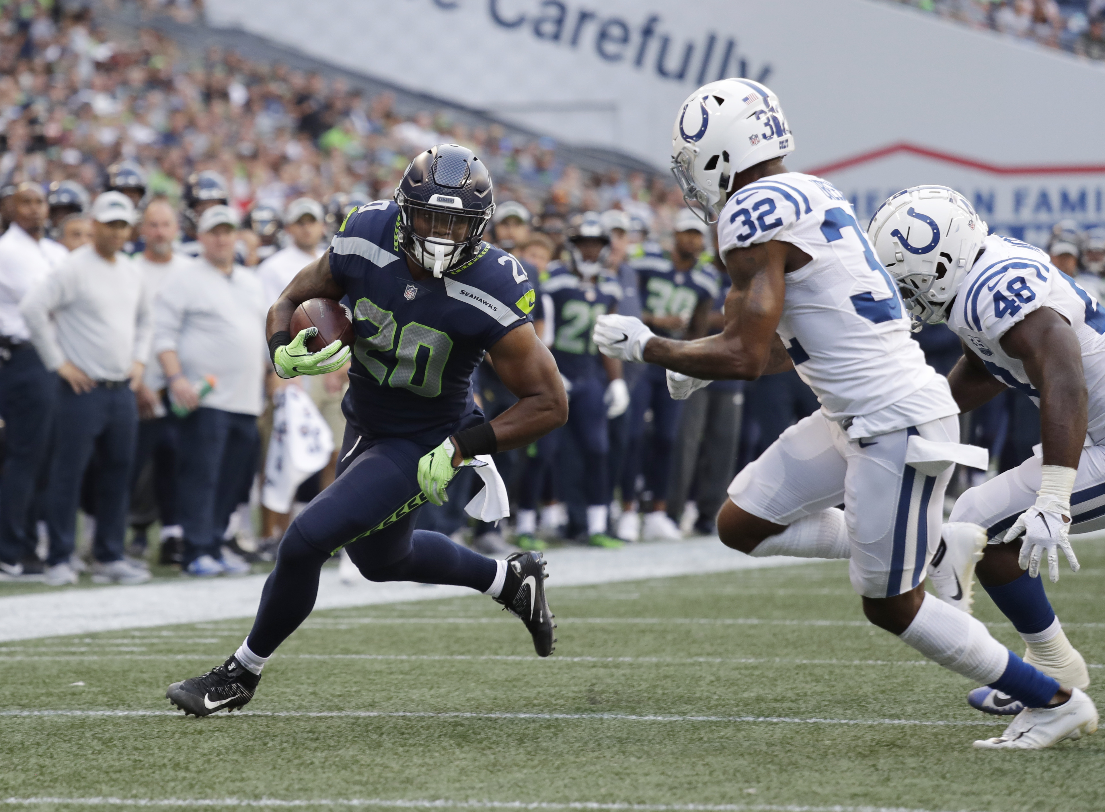Seahawks running back Penny has surgery on broken finger