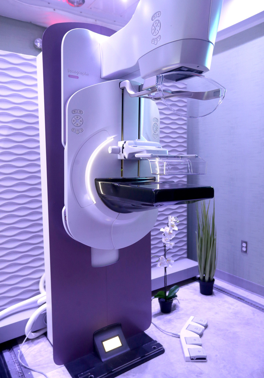 This new mammography system is 'engineered by women for women'
