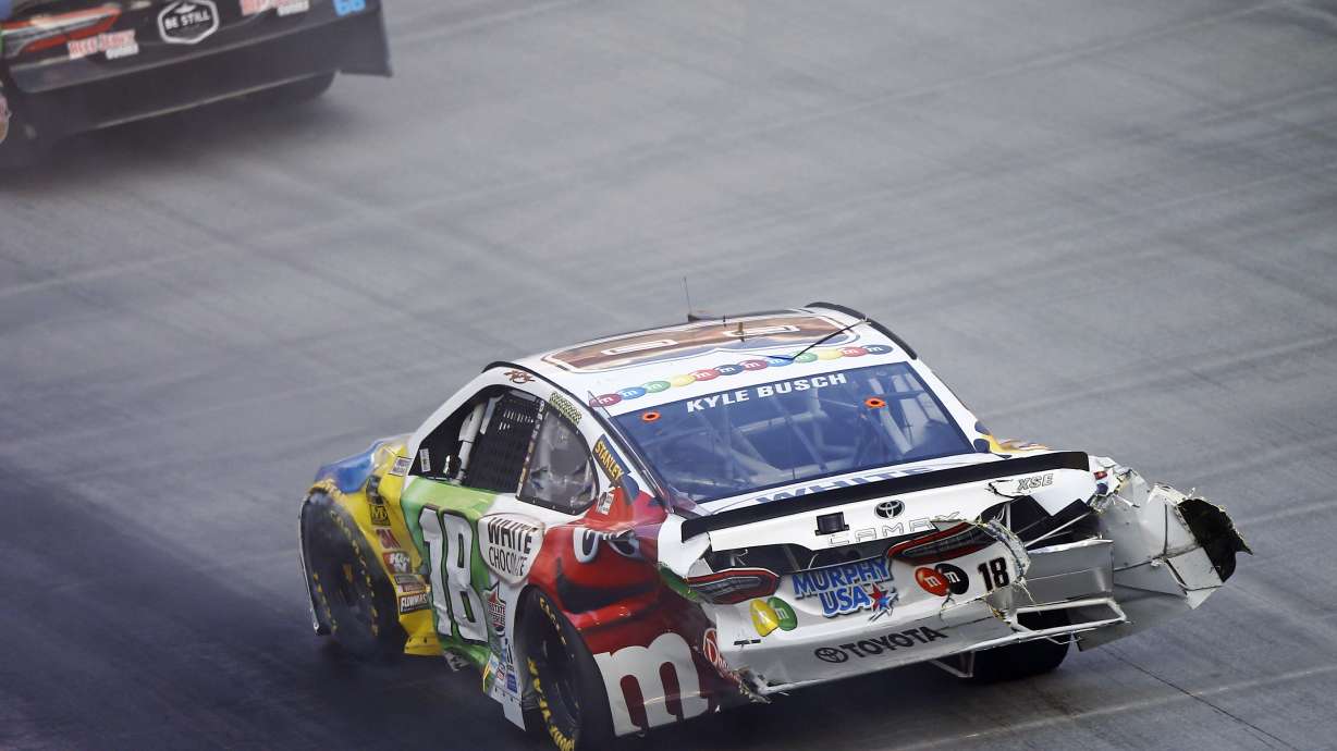 Kyle Busch not his usual dominant self at Bristol this time