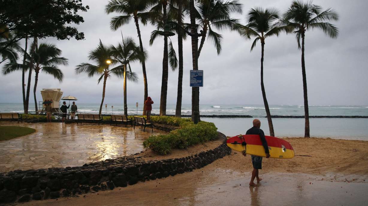 Storm drifts away from Hawaii after 'almost biblical' rains