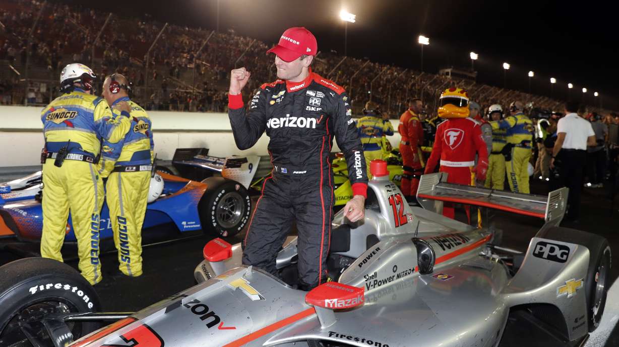 Dixon still leads as IndyCar championship chase tightens up