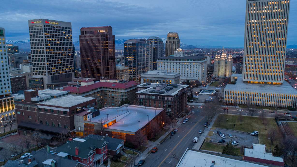 Trade conference in Utah is like 'commercial speed dating' for business