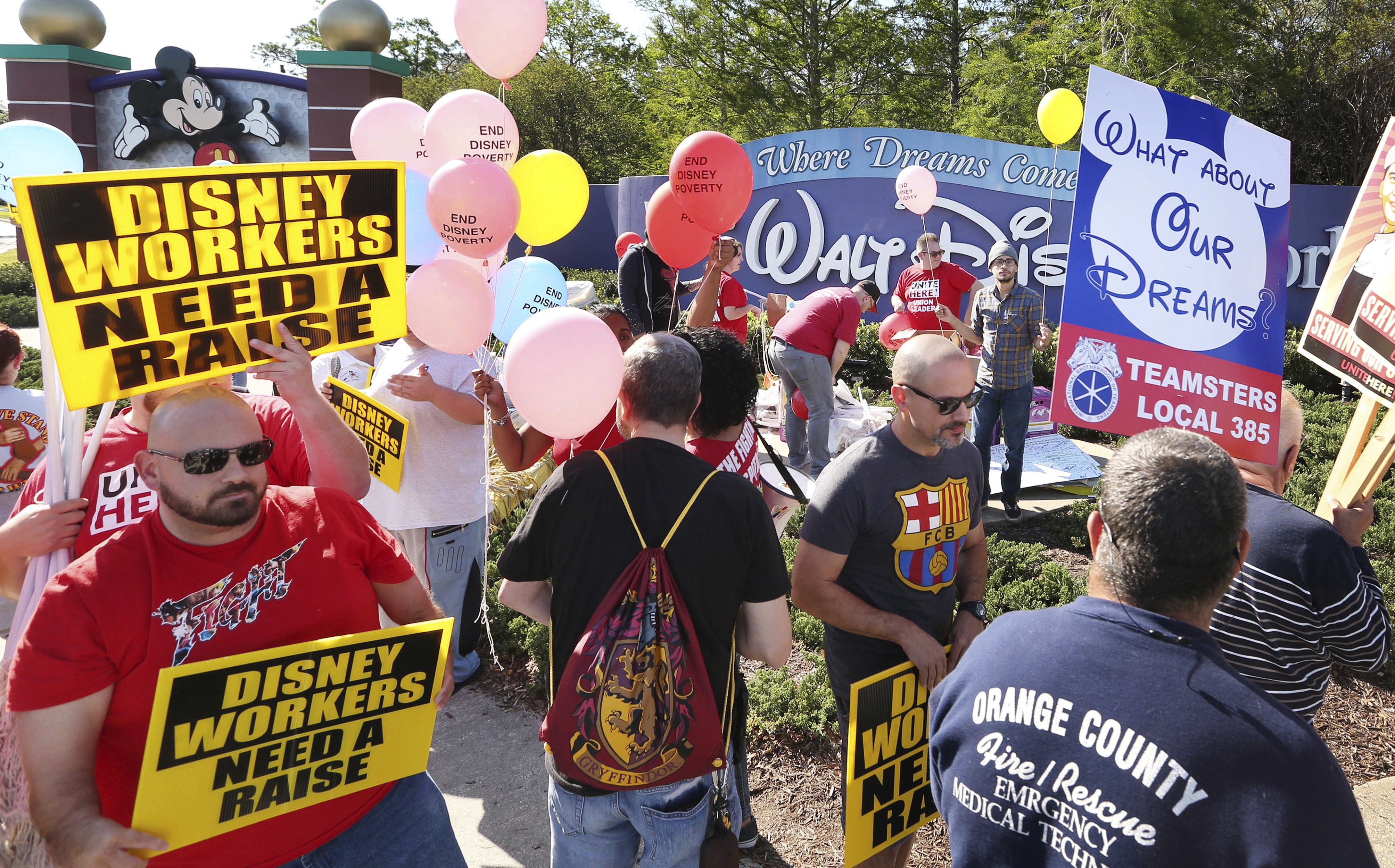Disney offers 46 percent raises, could use more part-timers