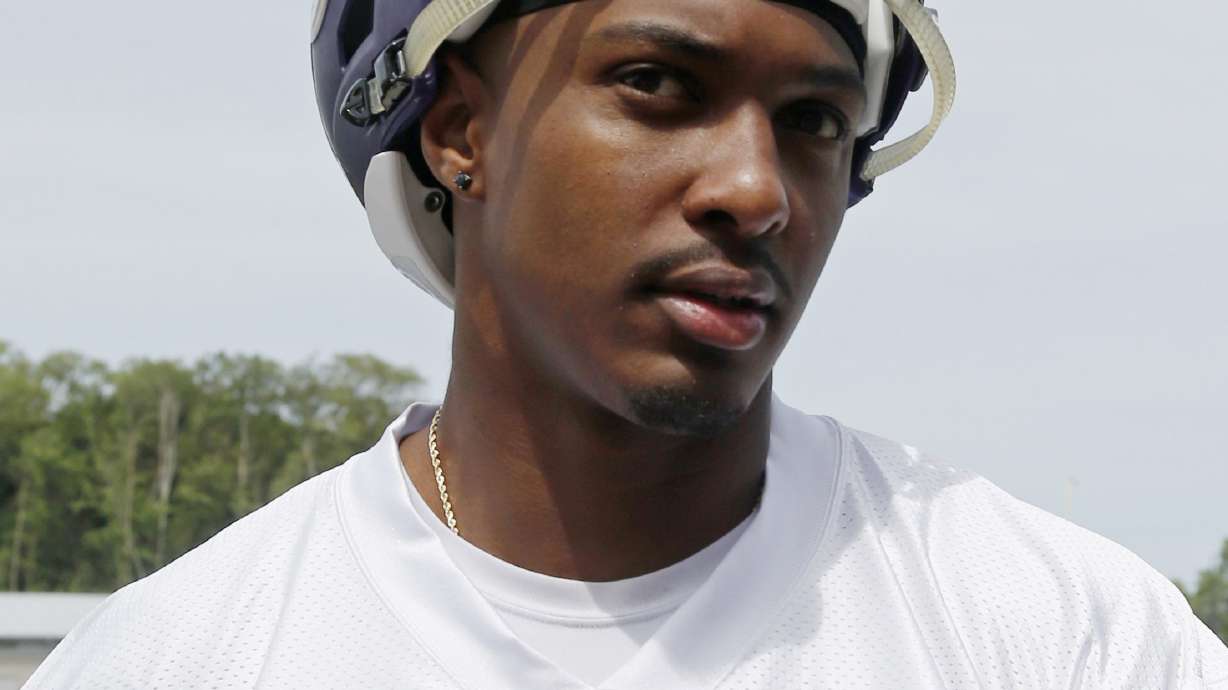 Vikings' Jones arrested on suspicion of assault, theft