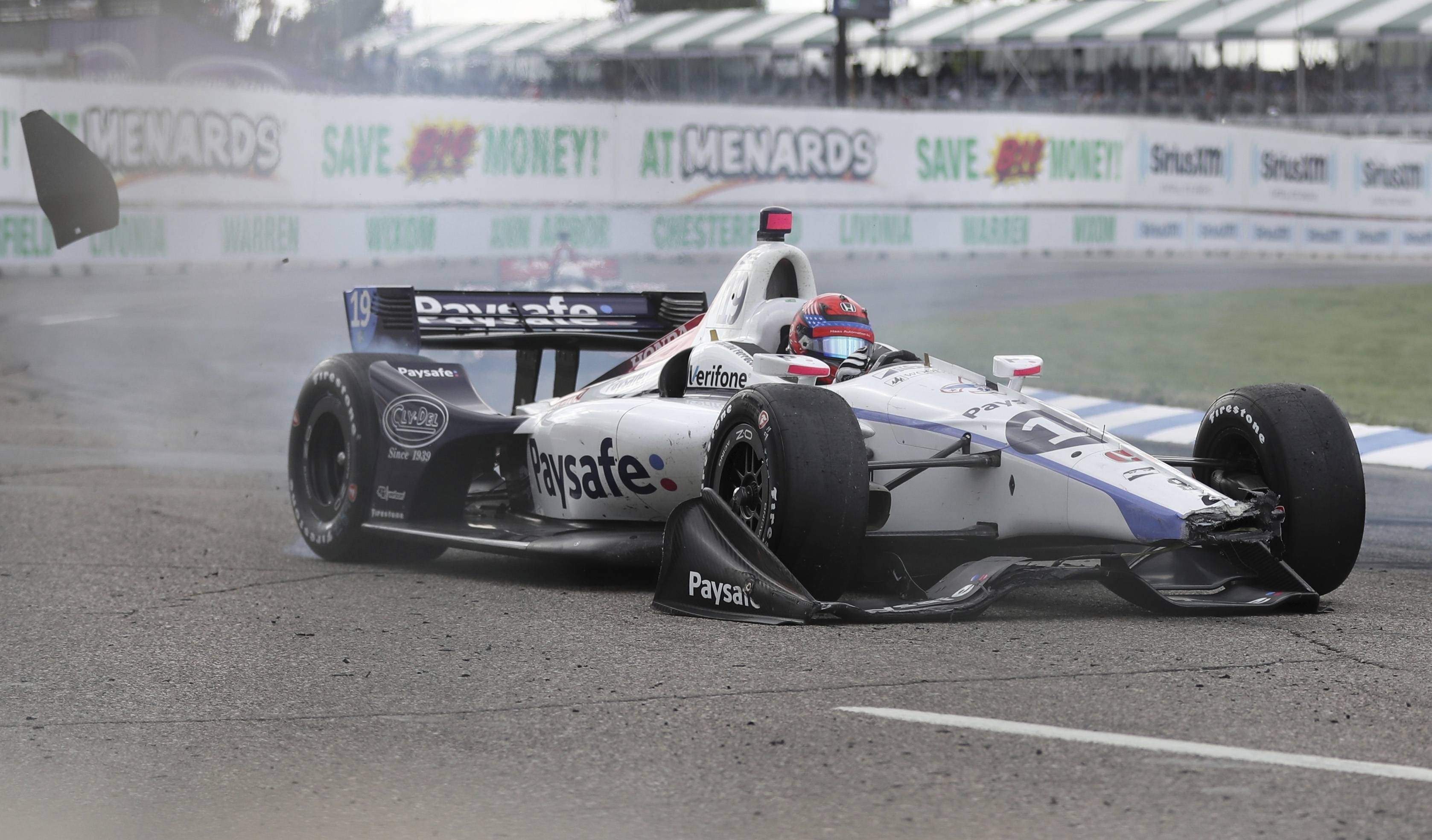 American racer Ferrucci trying to salvage career in IndyCar