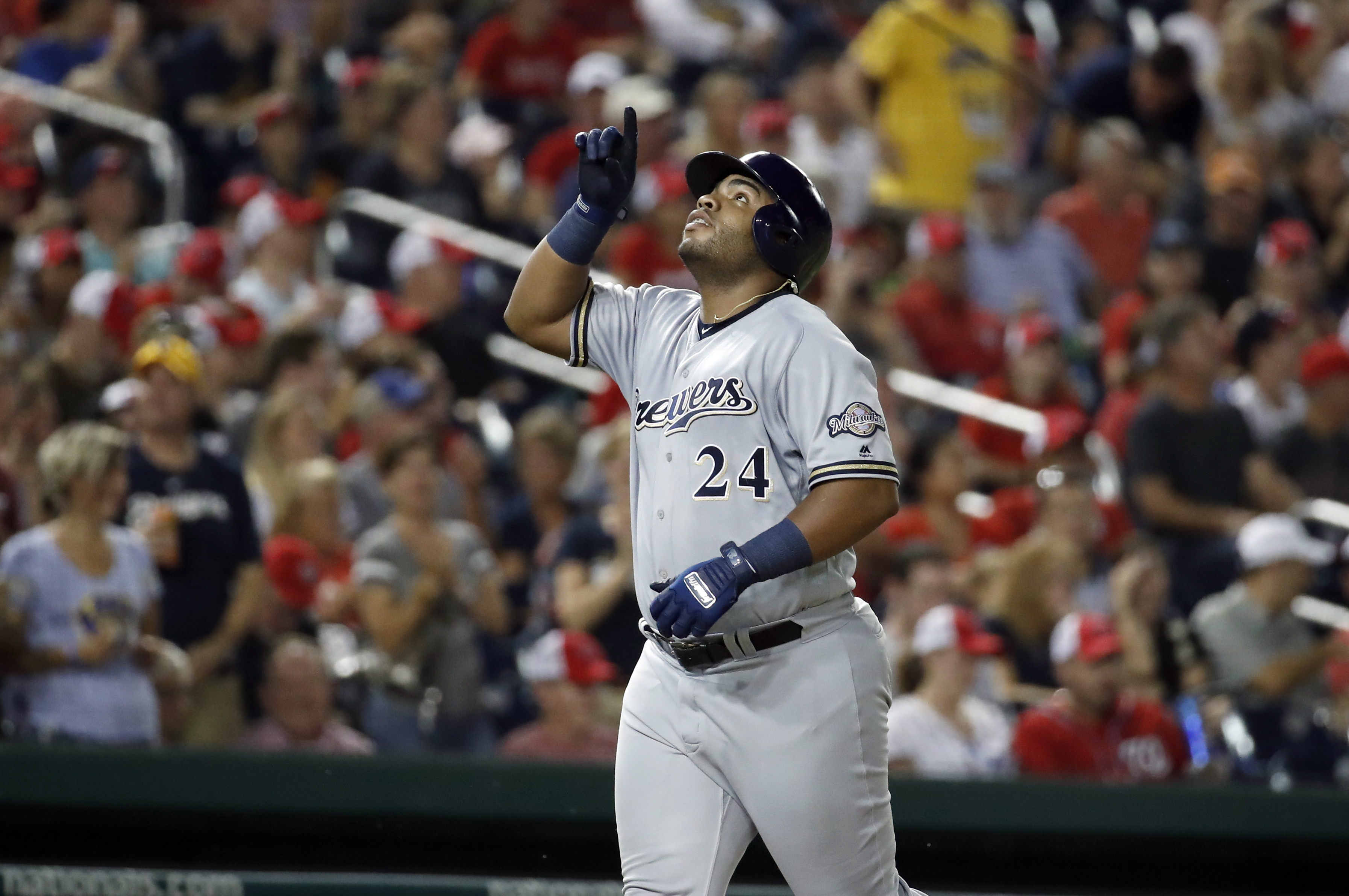 Brewers beat Nationals 4-1 behind Chacin, 3 homers