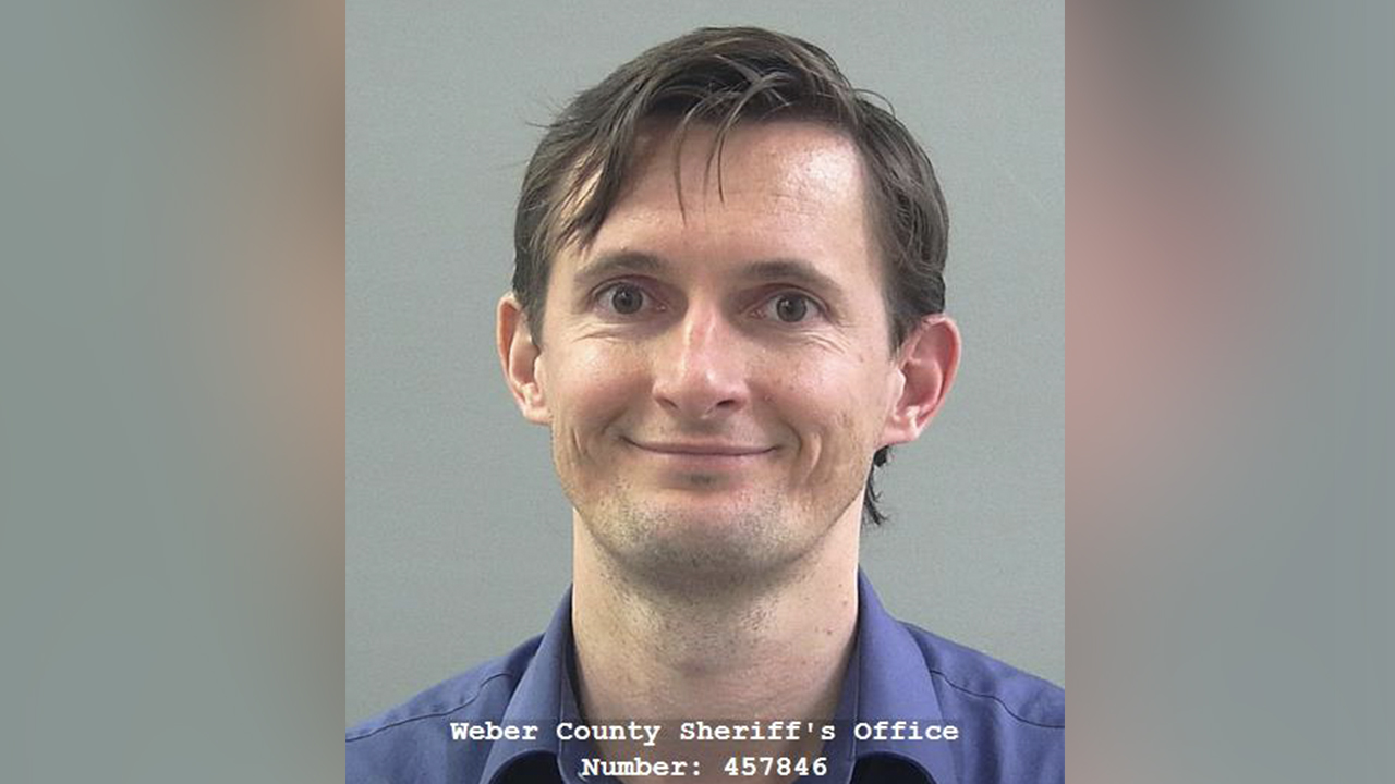 Businessman tied to polygamous group to stay in jail pending $500M fraud trial