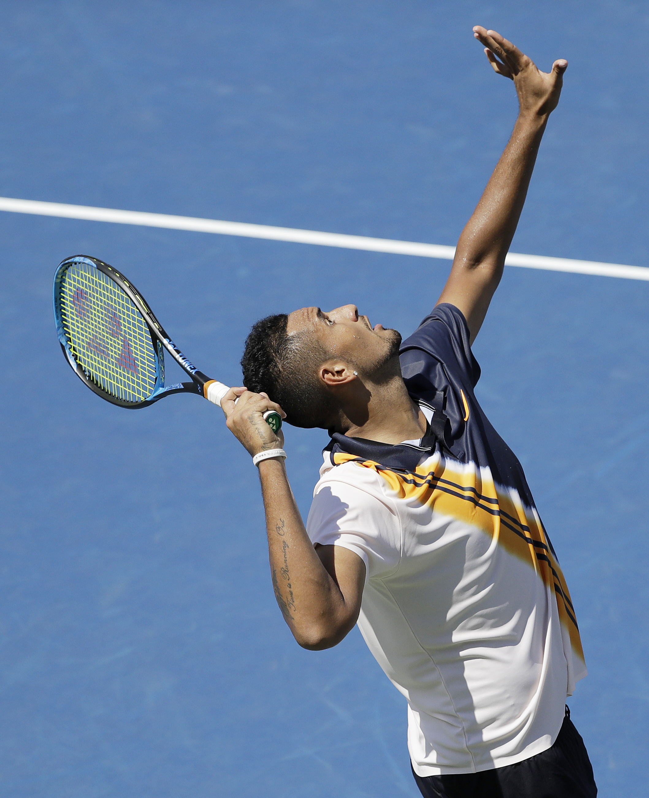 Federer's 'unreal' shot at US Open; 10 of top 13 women out