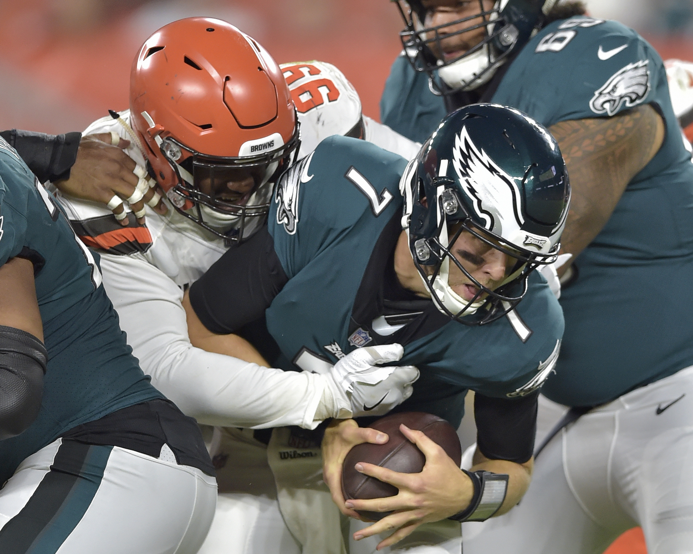 Redskins sign ex-Browns lineman Caleb Brantley