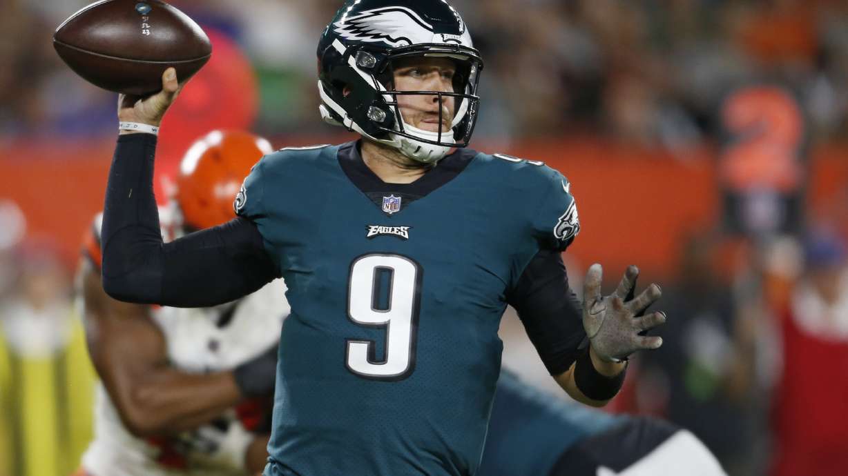 Nick Foles will start for Eagles vs Falcons in season opener