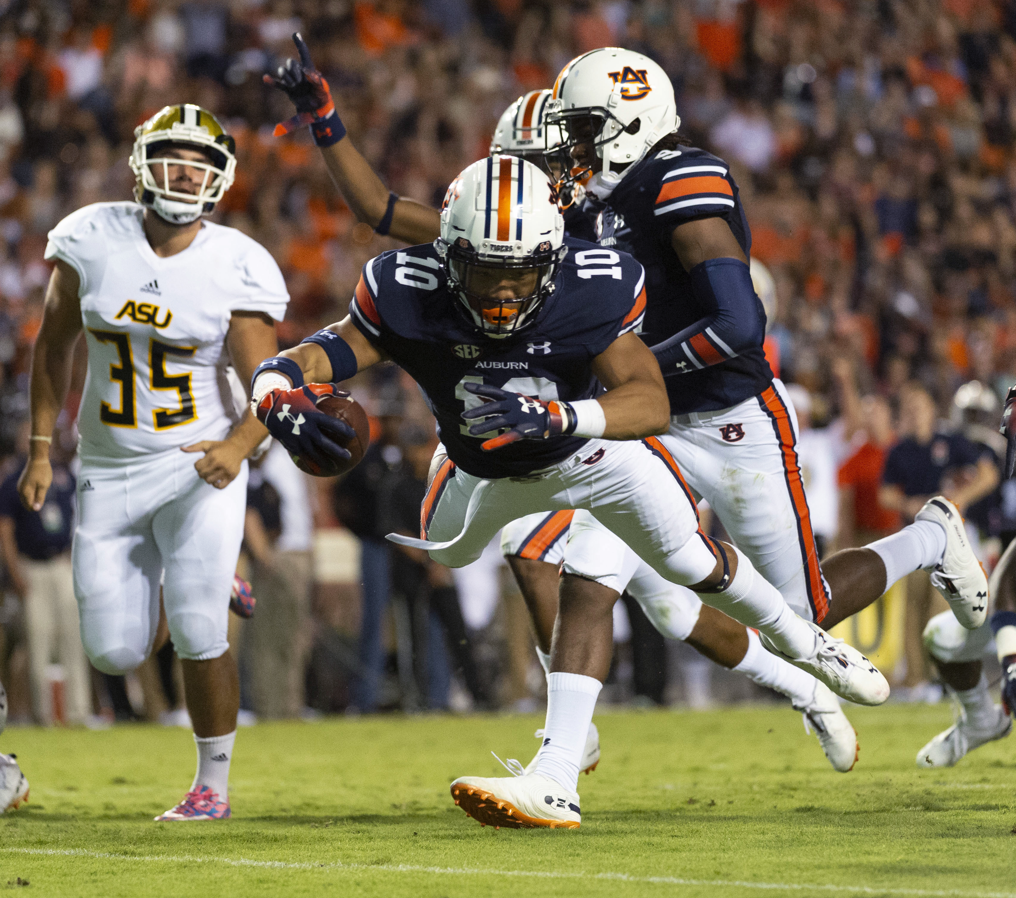No. 7 Auburn routs Alabama State 63-9