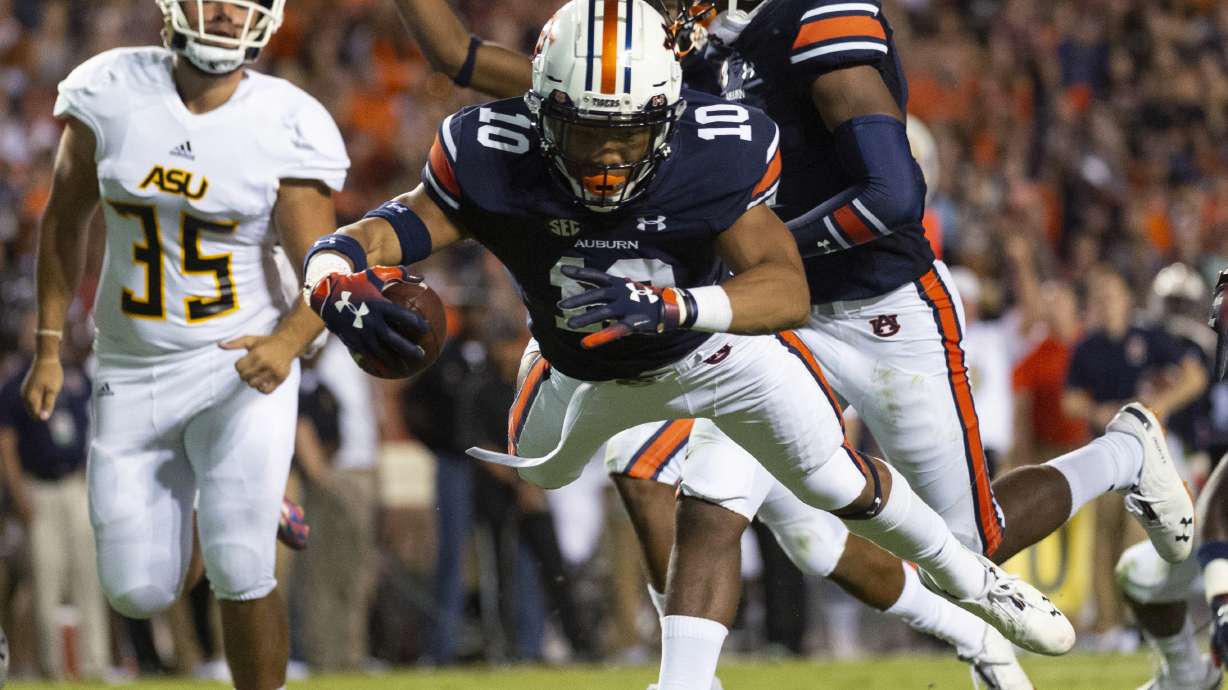 No. 7 Auburn routs Alabama State 63-9