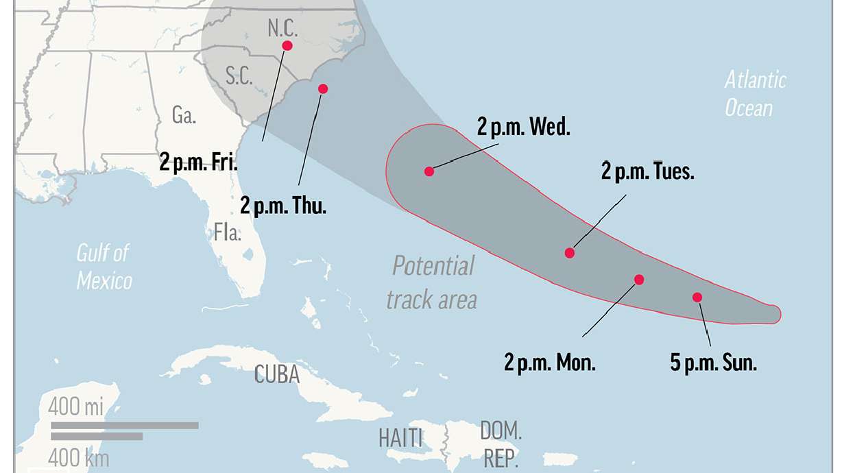 Florence strengthens to Category 4, takes aim at Carolinas
