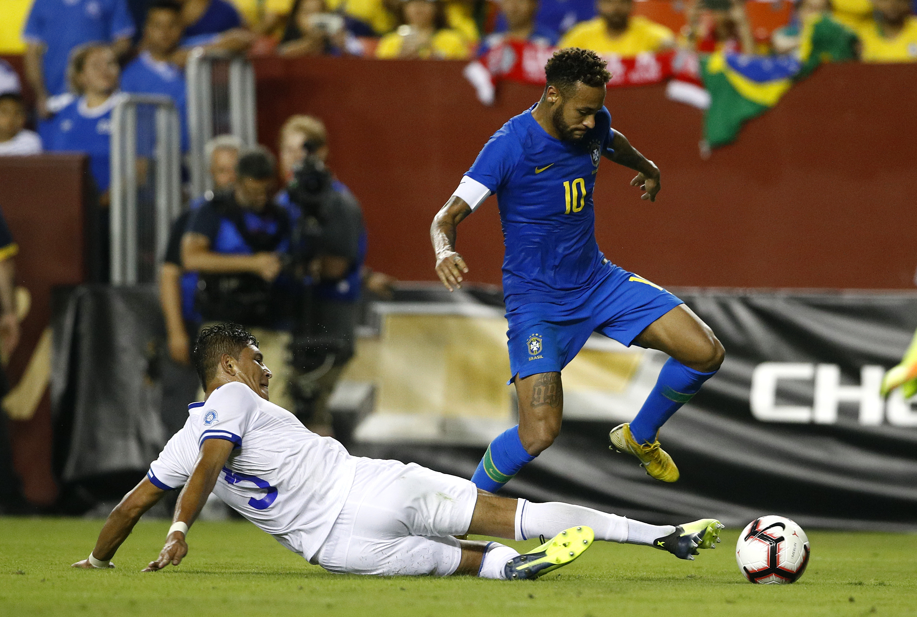 Neymar gets goal, yellow card for diving as Brazil romps 5-0
