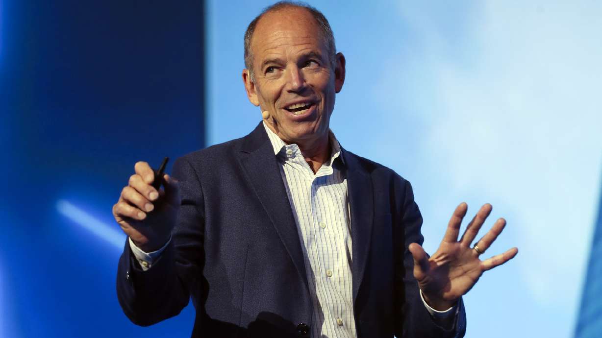 Netflix co-founder urges Utah health executives to develop 'tolerance of risk'