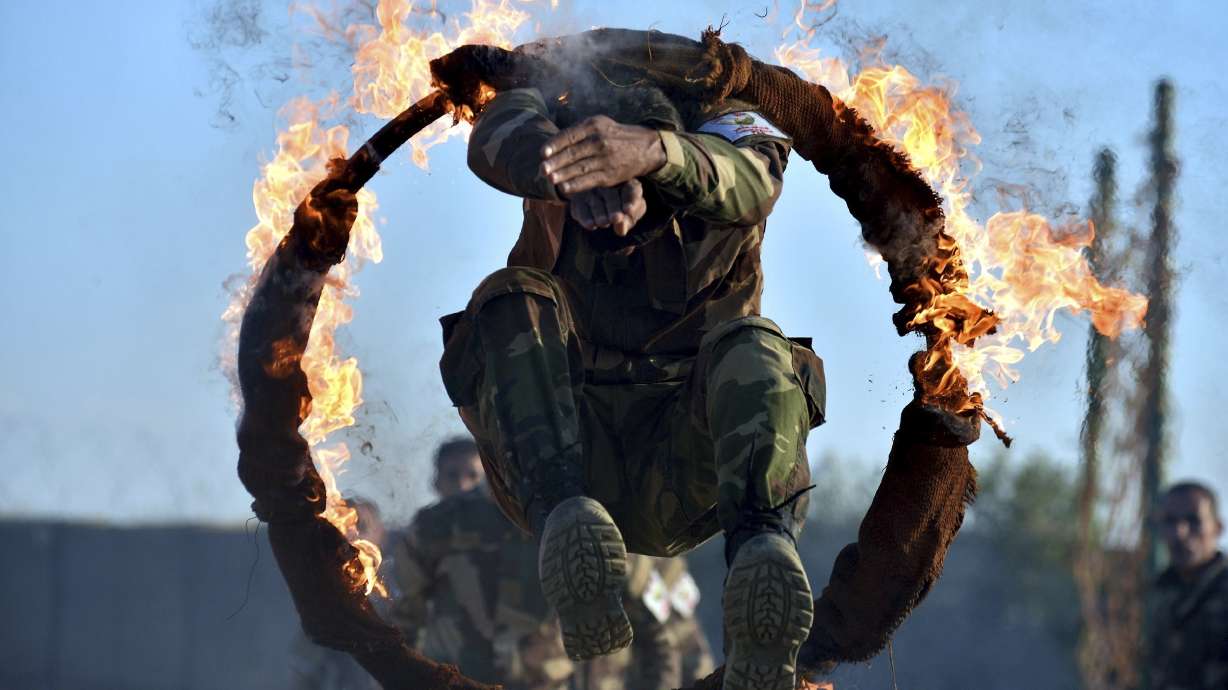 Activists: Turkey beefing up its troops in Syria's Idlib