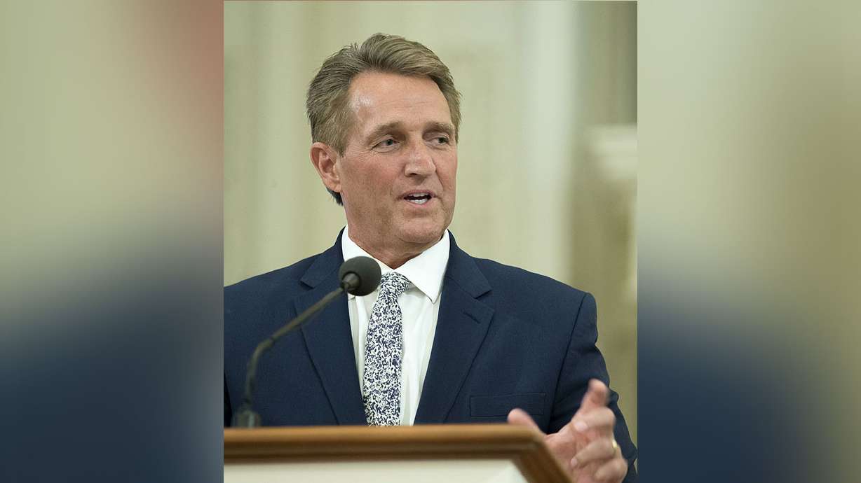 GOP Sen. Jeff Flake prefers Democratic president who restores civility over Trump