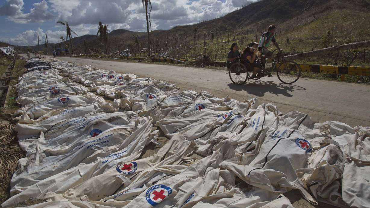 AP WAS THERE: 2013 typhoon kills thousands in Philippines