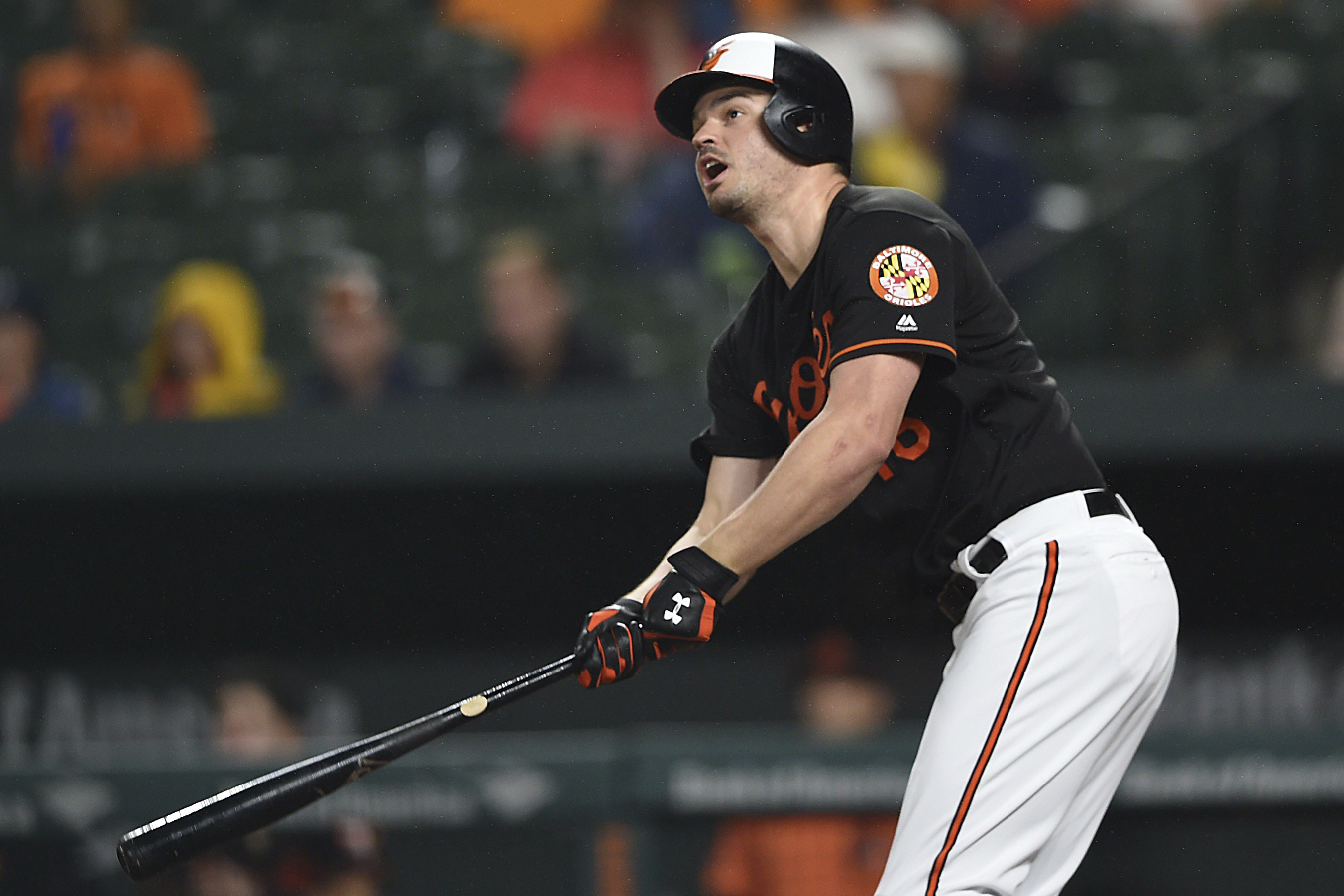 Shields picks up rare road win as White Sox beat Orioles 8-6