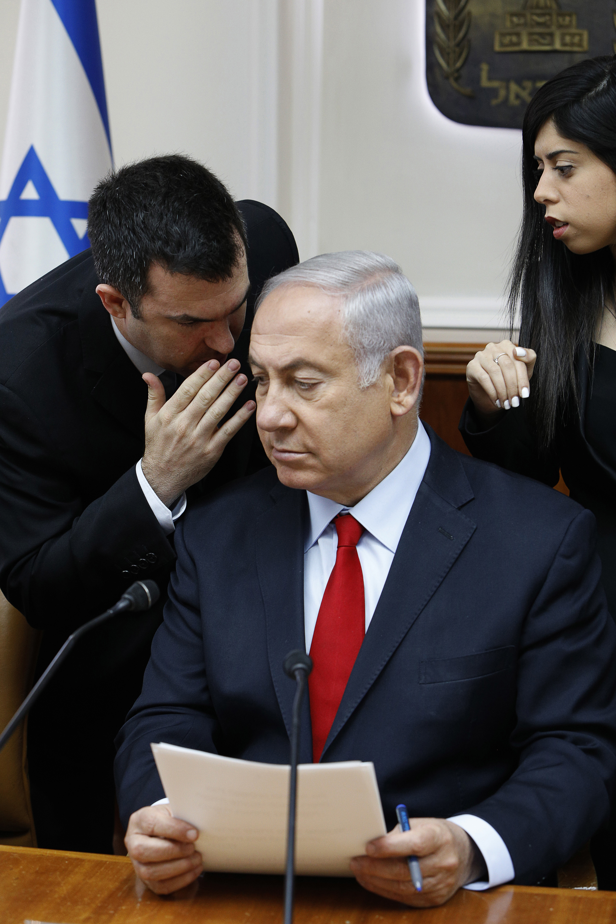 Israeli lawmaker to PM: Dismiss US envoy over aide scandal