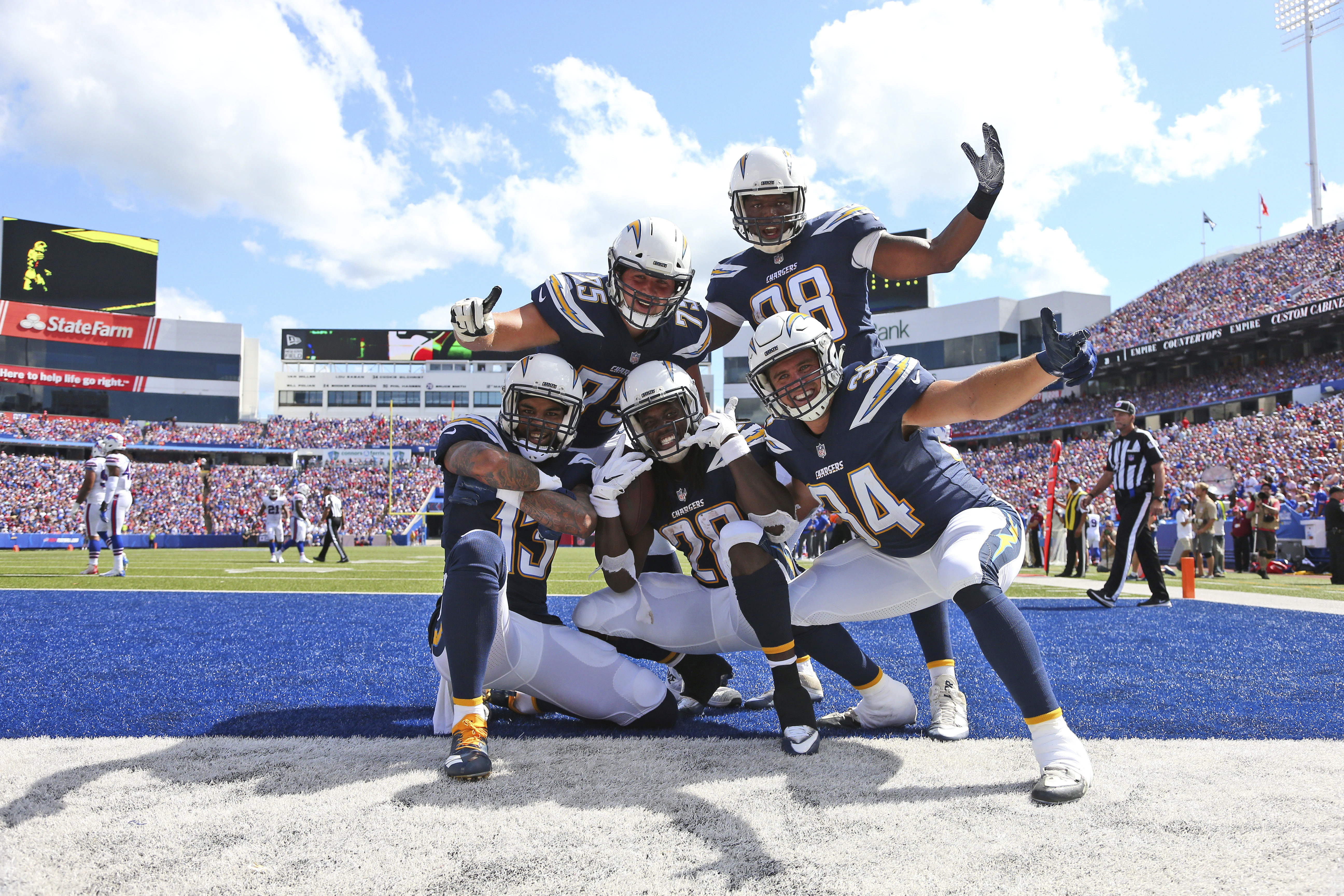 Gordon scores 3 TDs in Chargers' 31-20 win over Bills