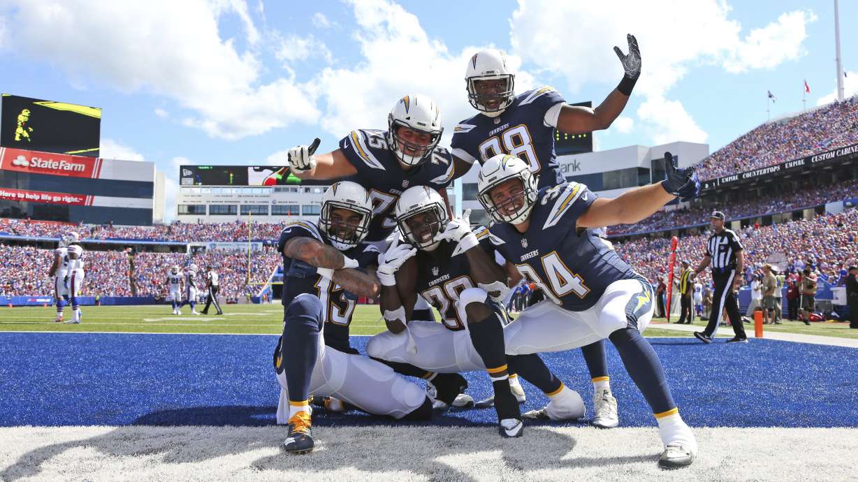 Gordon scores 3 TDs in Chargers' 31-20 win over Bills
