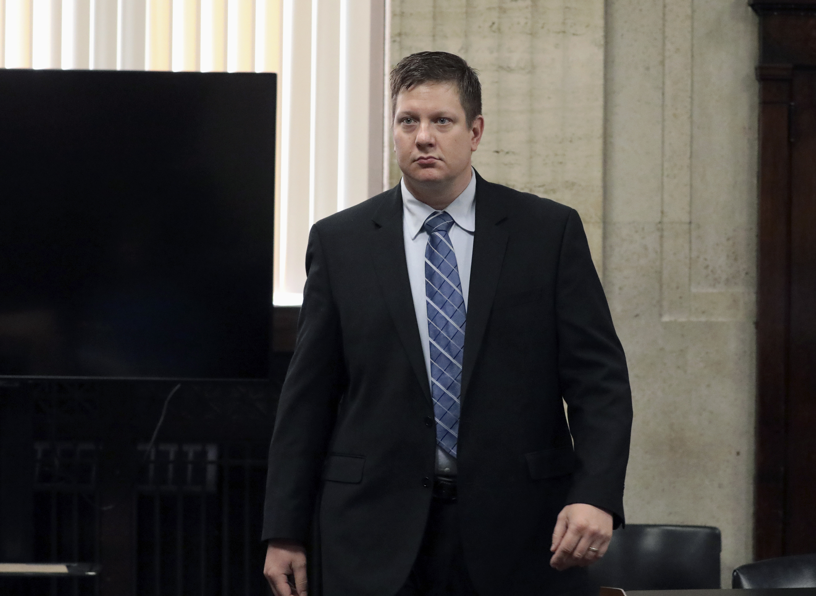 Video of shooting on repeat at Chicago cop's murder trial