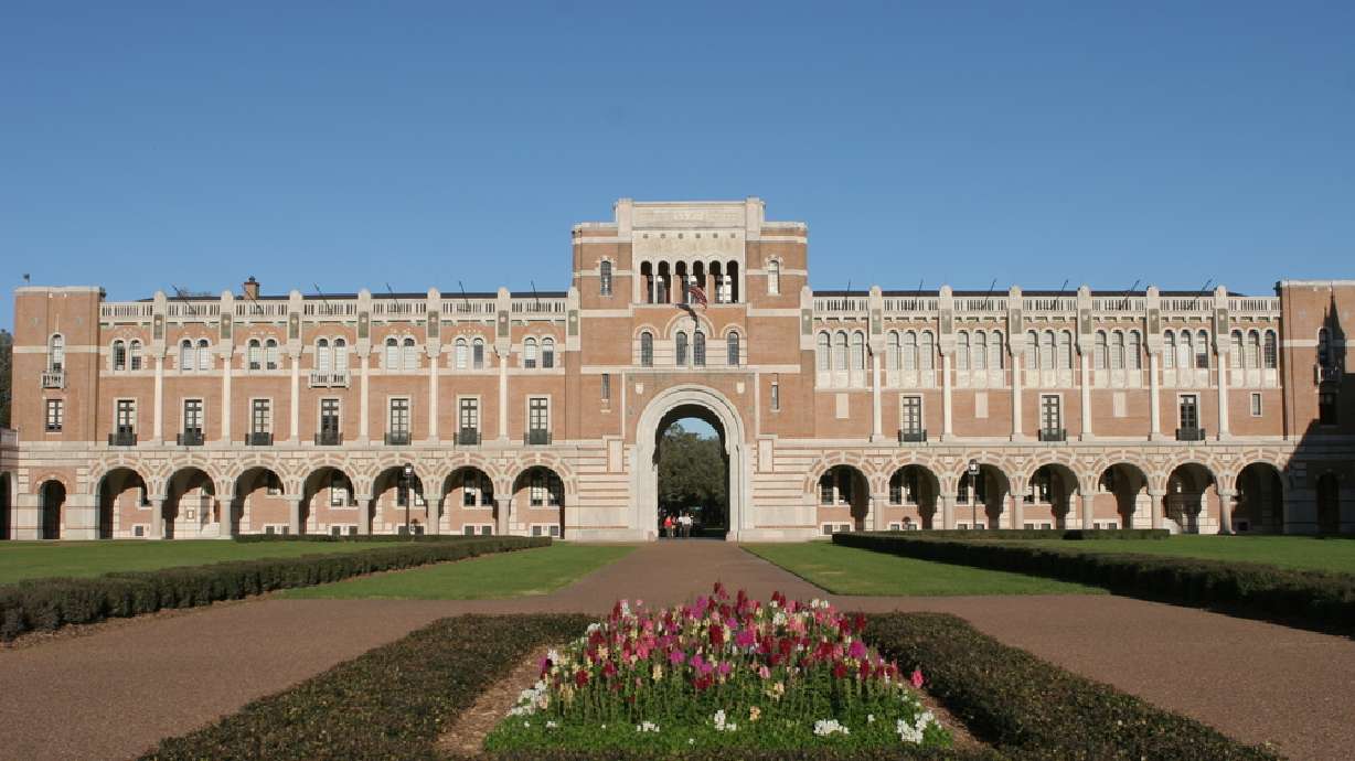 Rice University to offer free tuition to low-income and middle-income undergraduate students
