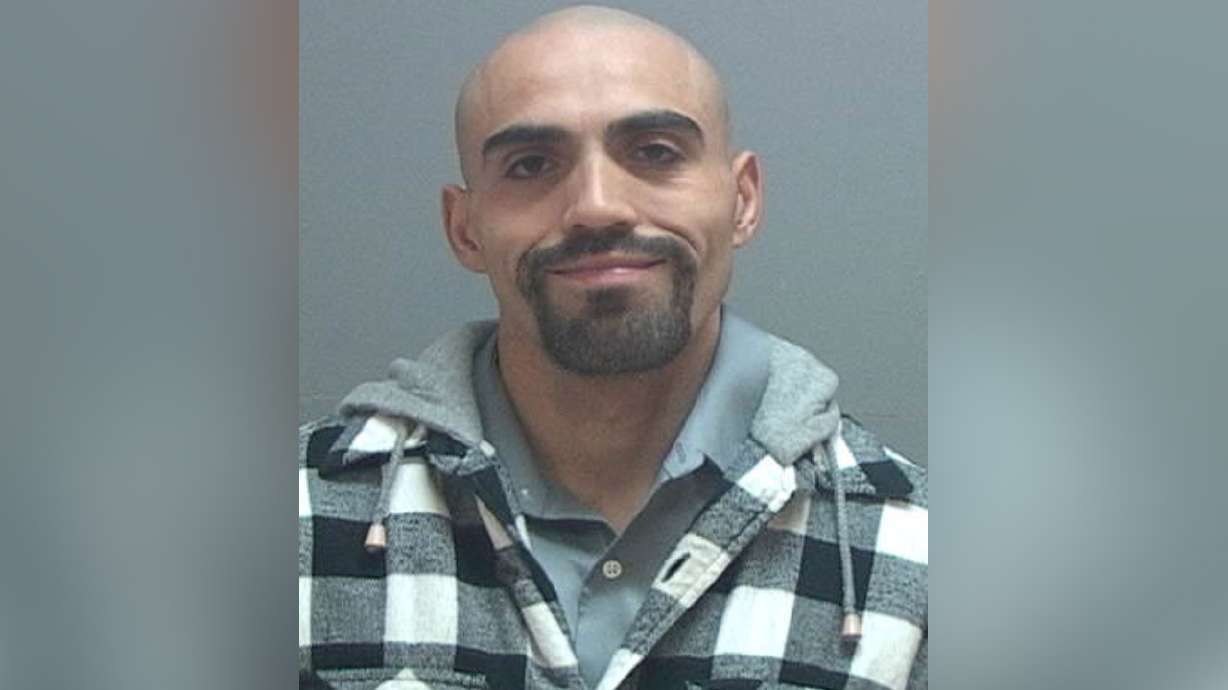 Police: Man confesses to restaurant robbery, then changes his mind