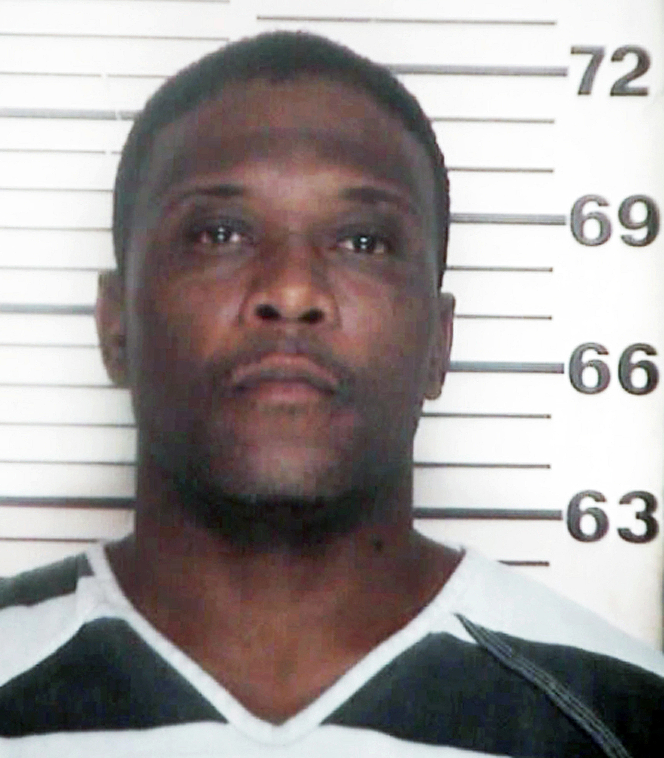 Officials in Vegas air info in 2016 police chokehold death