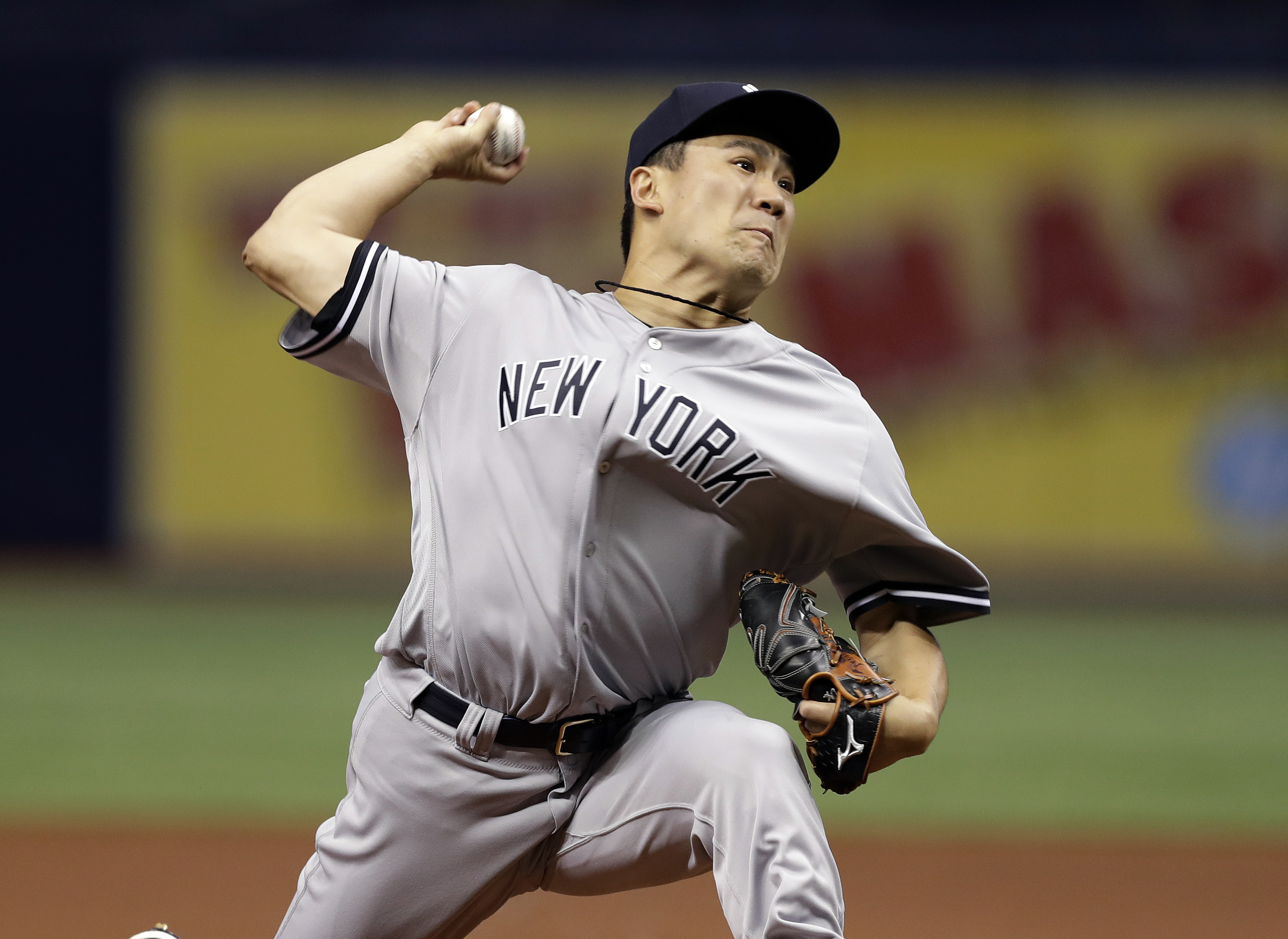 Tanaka struggles in Yankees' 8-7 loss to Rays