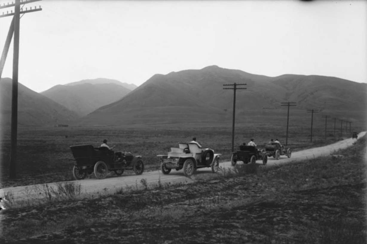 Automobiles race against each other at an undisclosed course in Utah on Aug. 5, 1908. State historians say automobile racing really took off in Utah during the 1920s. (Photo: Utah State History)