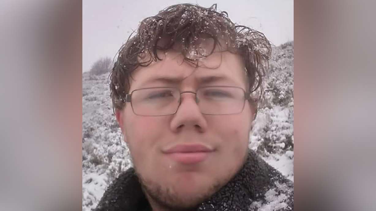 Sheriff’s office search for missing deer hunter