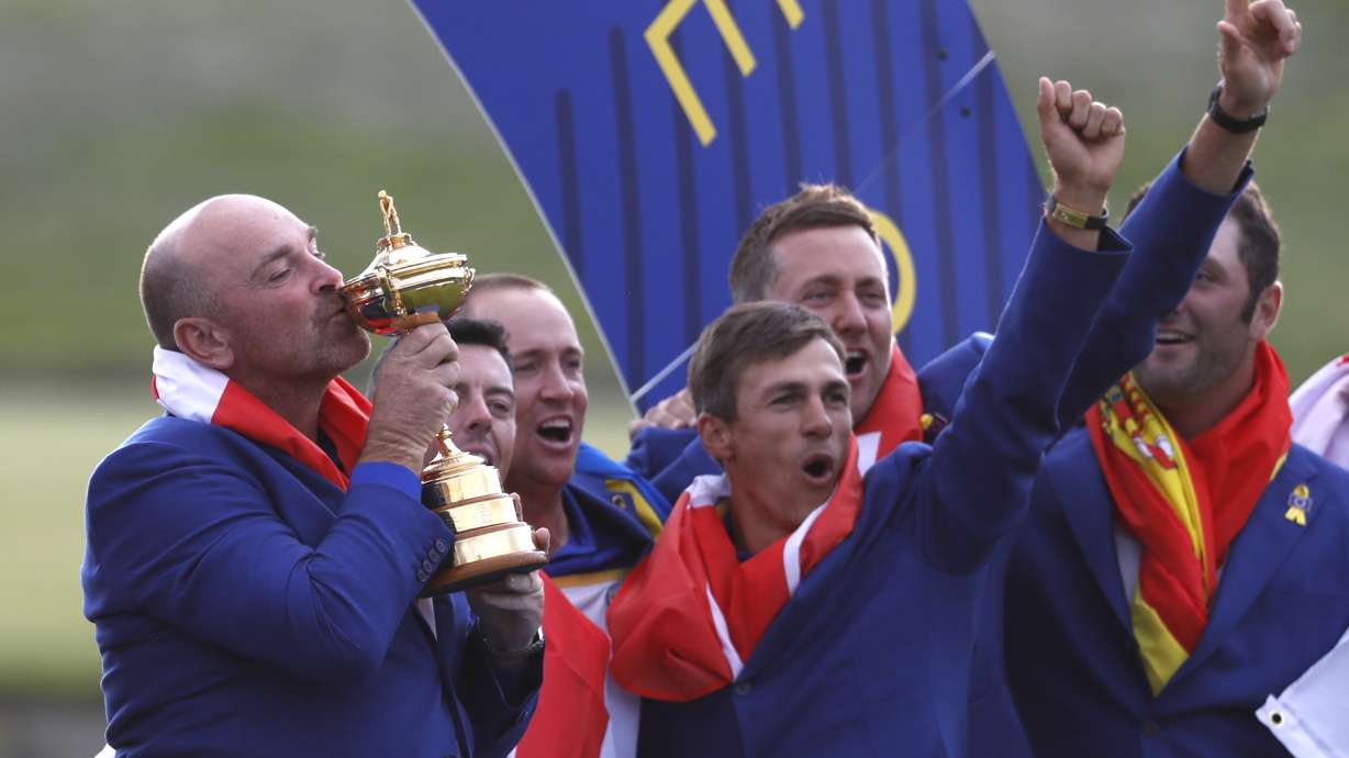 Europe wins back Ryder Cup, beating US 17 1/2-10 1/2