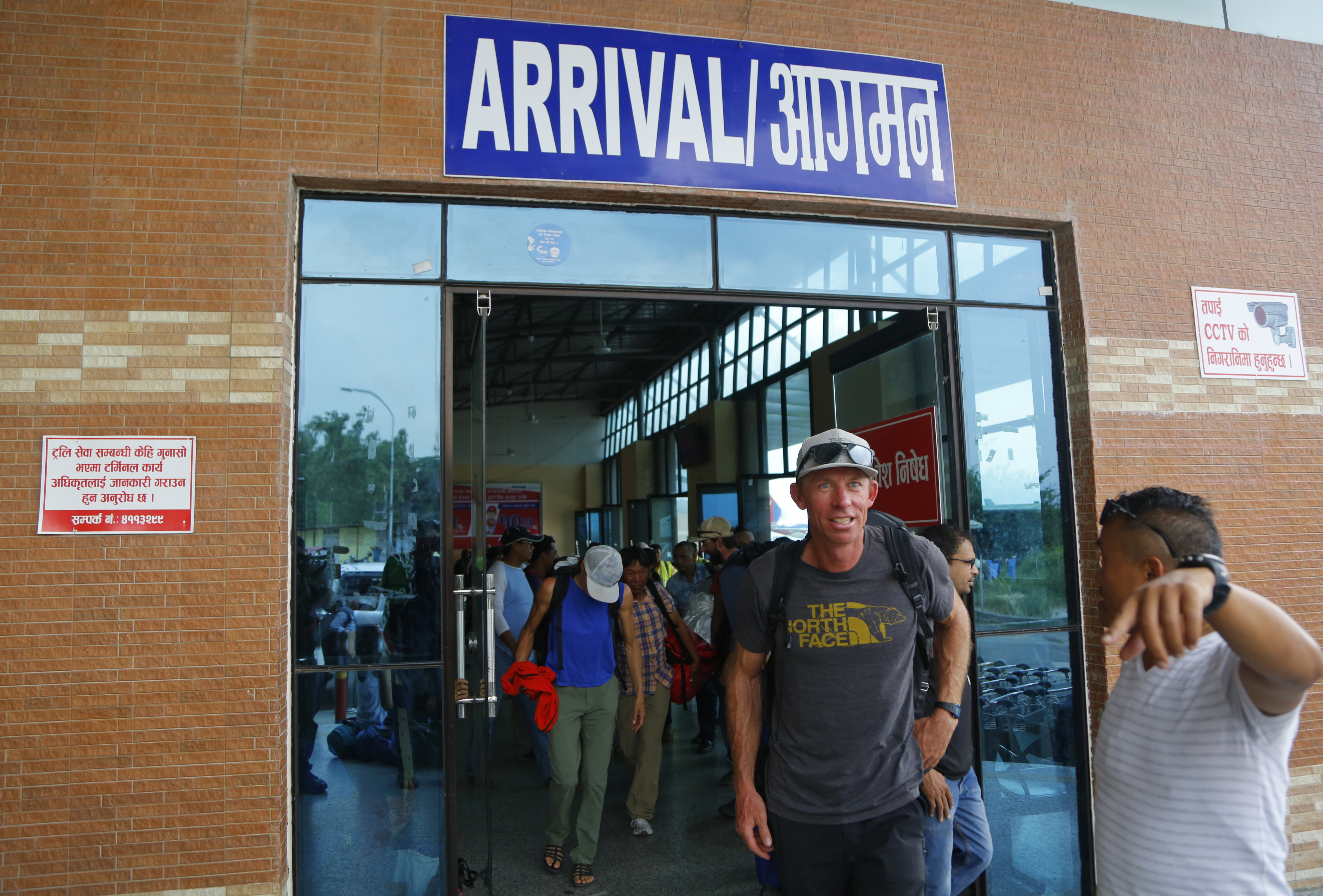 American skiers return safely from world's 4th highest peak