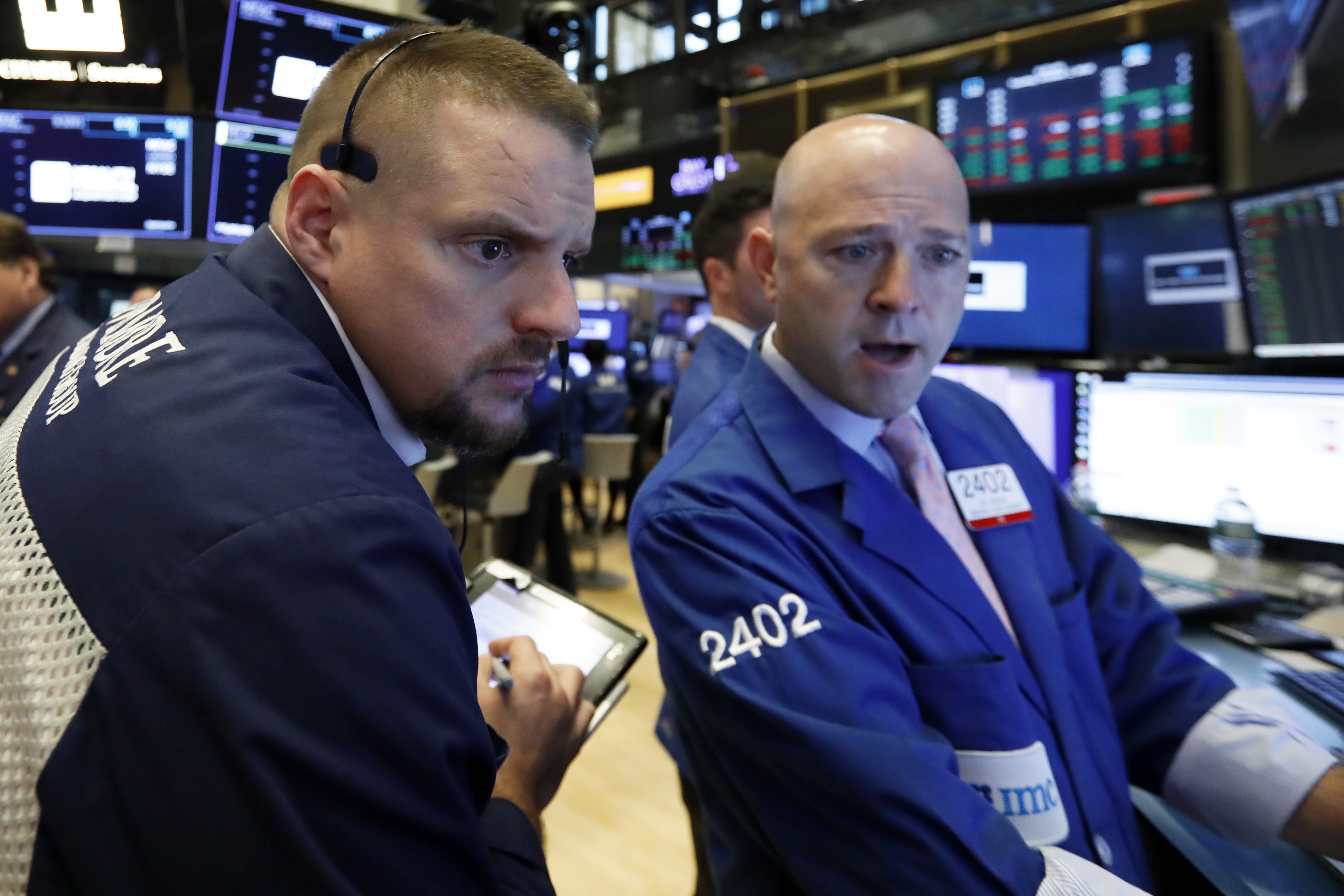 Markets Right Now: Rising interest rates push stocks lower