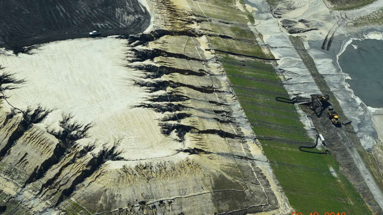 Tests: Few heavy metals in river after coal plant dam burst