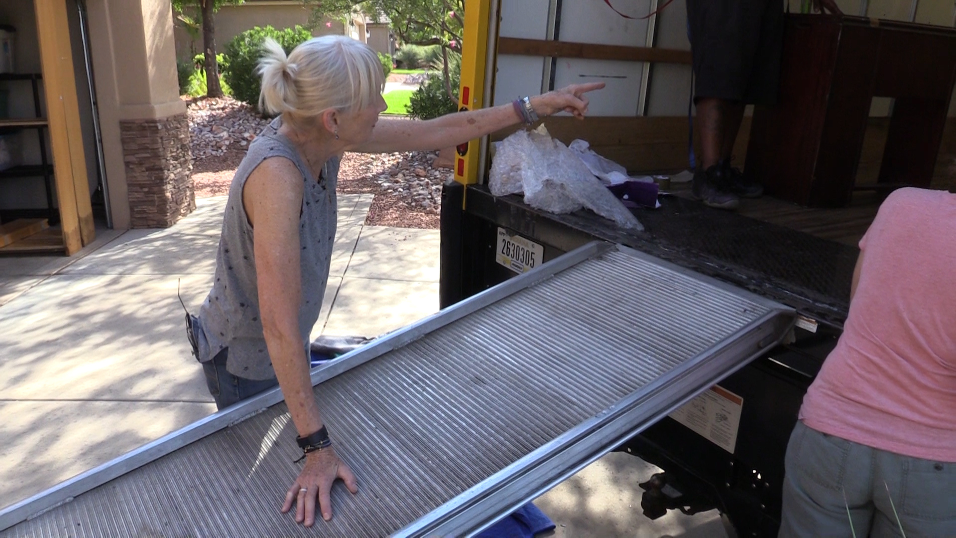 Sharon Harvie finds many of her boxes water-damaged when movers arrive to her new home in St. George six weeks after expected. (Photo: KSL TV)
